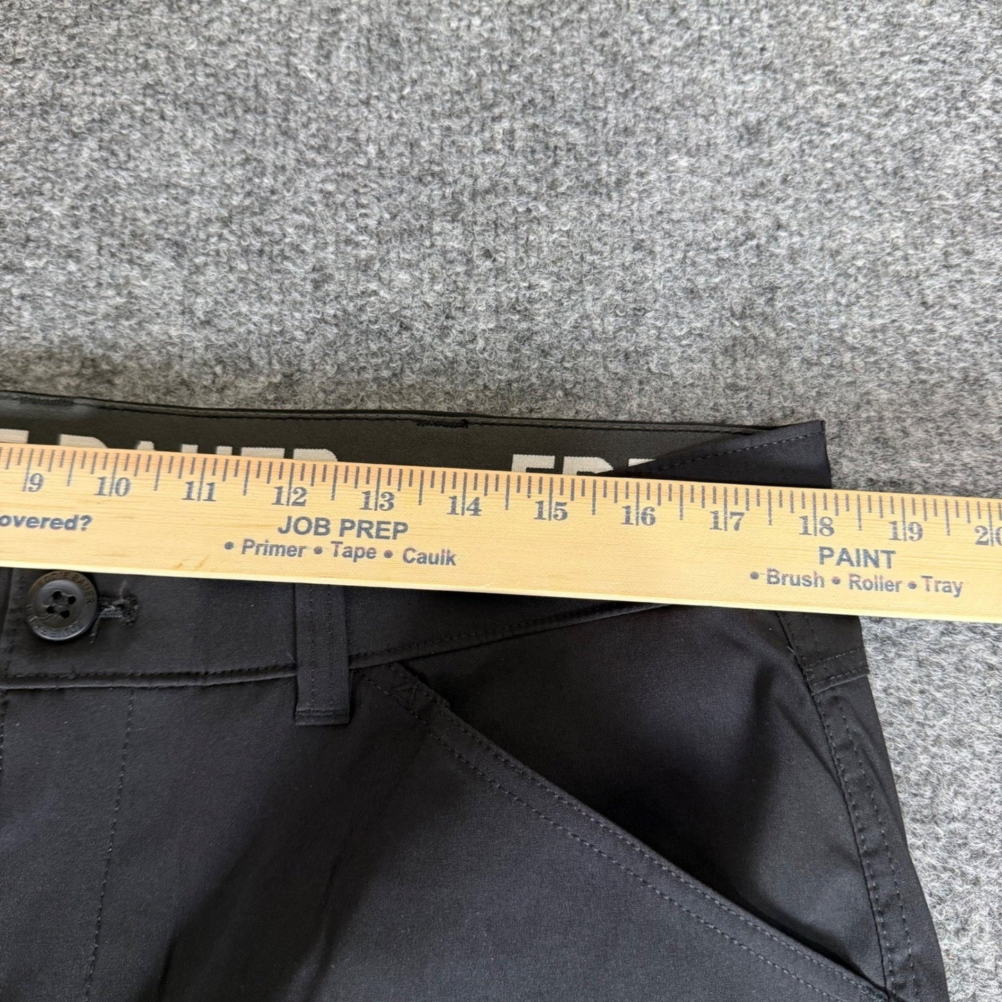 Eddie Bauer Rainier Tech Pants Mens 36x32 Black Cargo Outdoor Hiking Travel