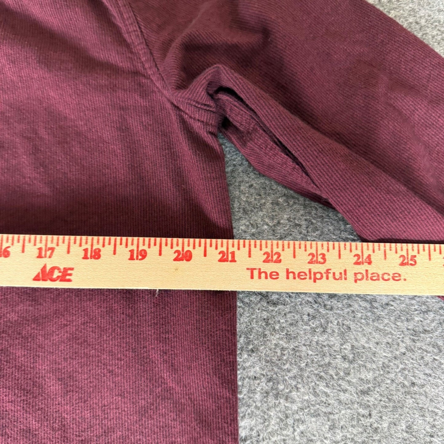 Vans Flannel Hoodie Shirt Mens Small Burgundy Corduroy Long Sleeve Button Up