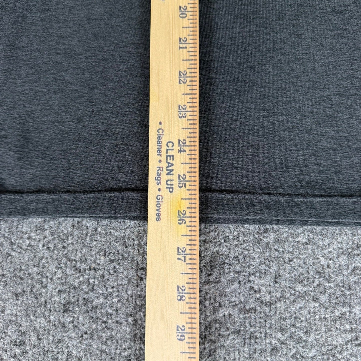 Vuori Polo Shirt Mens Small Gray Short Sleeve Athletic Golf Casual Stretch Top