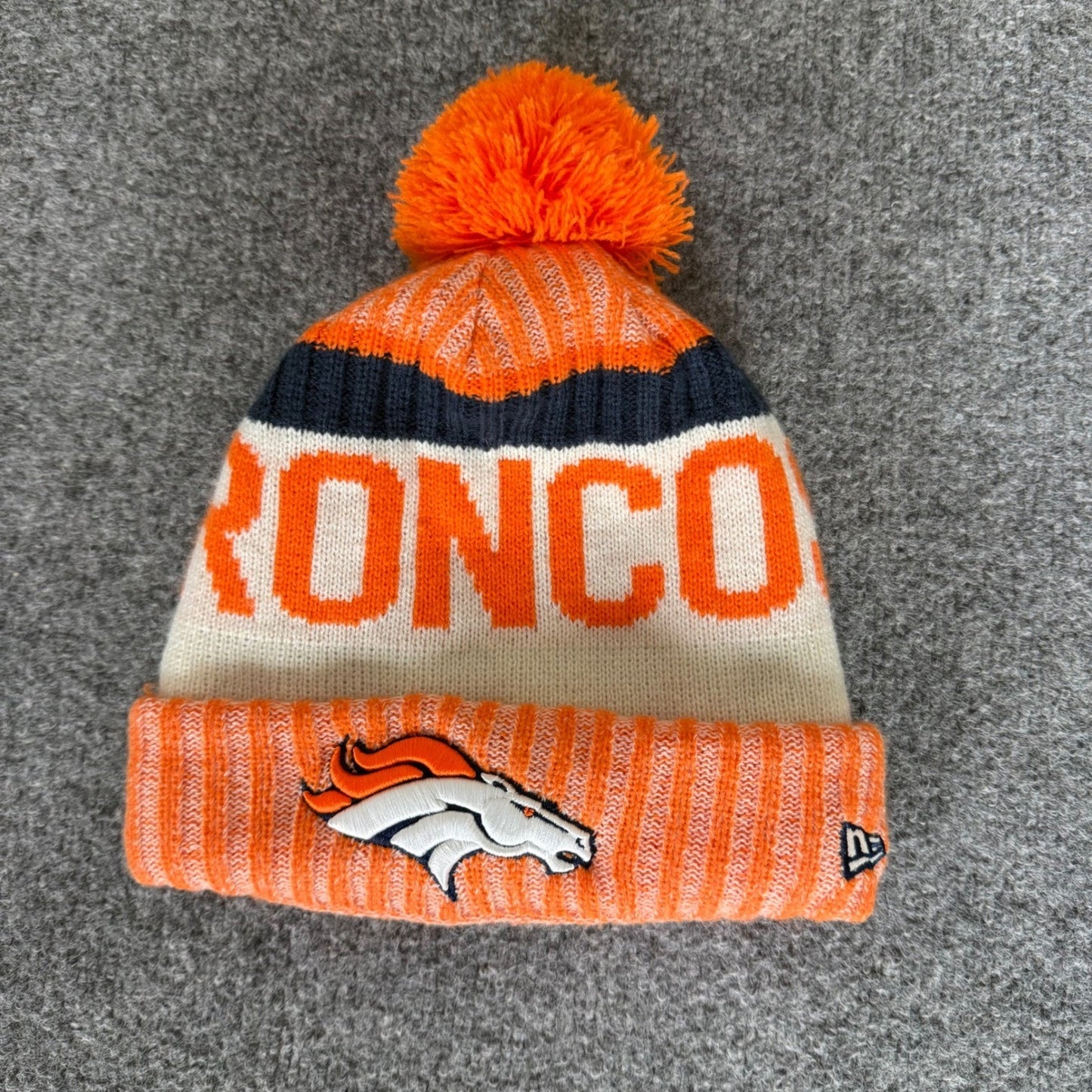 New Era Denver Broncos NFL Beanie Knit Pom Hat Orange One Size Winter Football