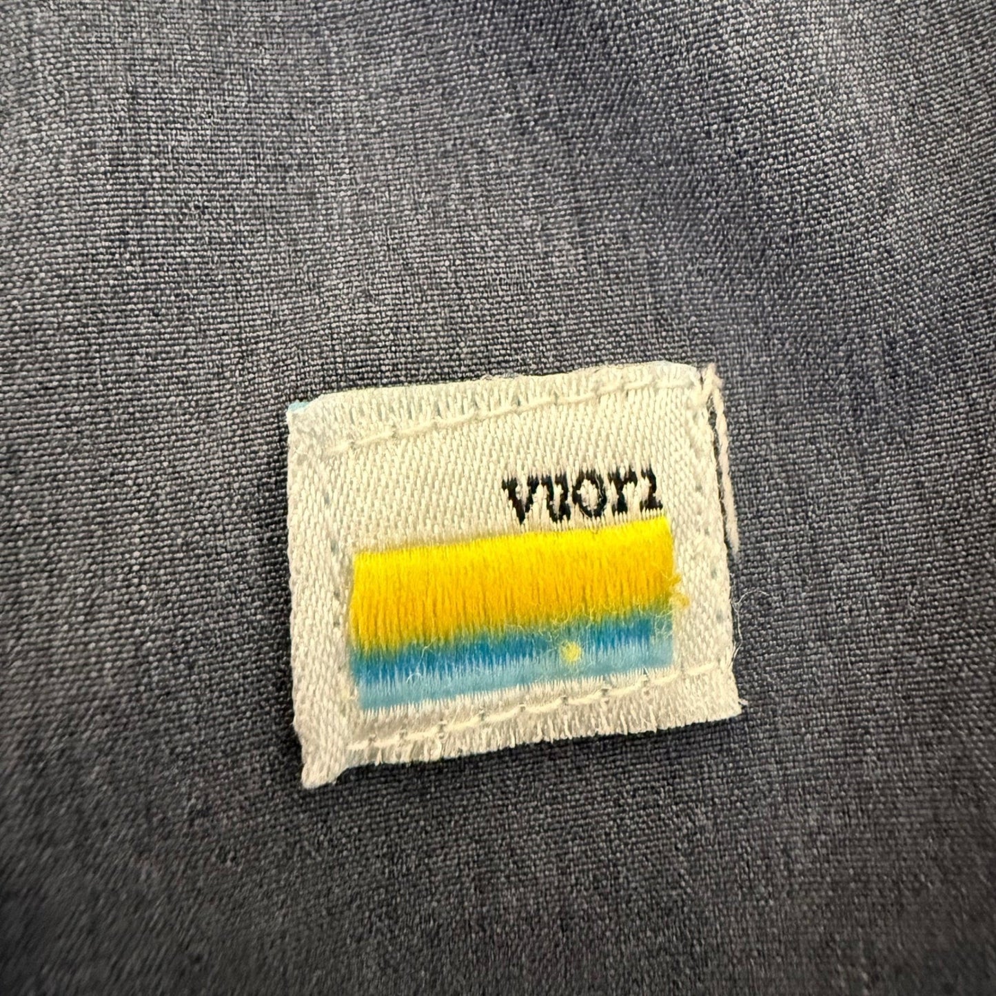 Vuori Banks Performance Shorts Mens XL Blue 4-Way Stretch Athletic Hybrid Casual