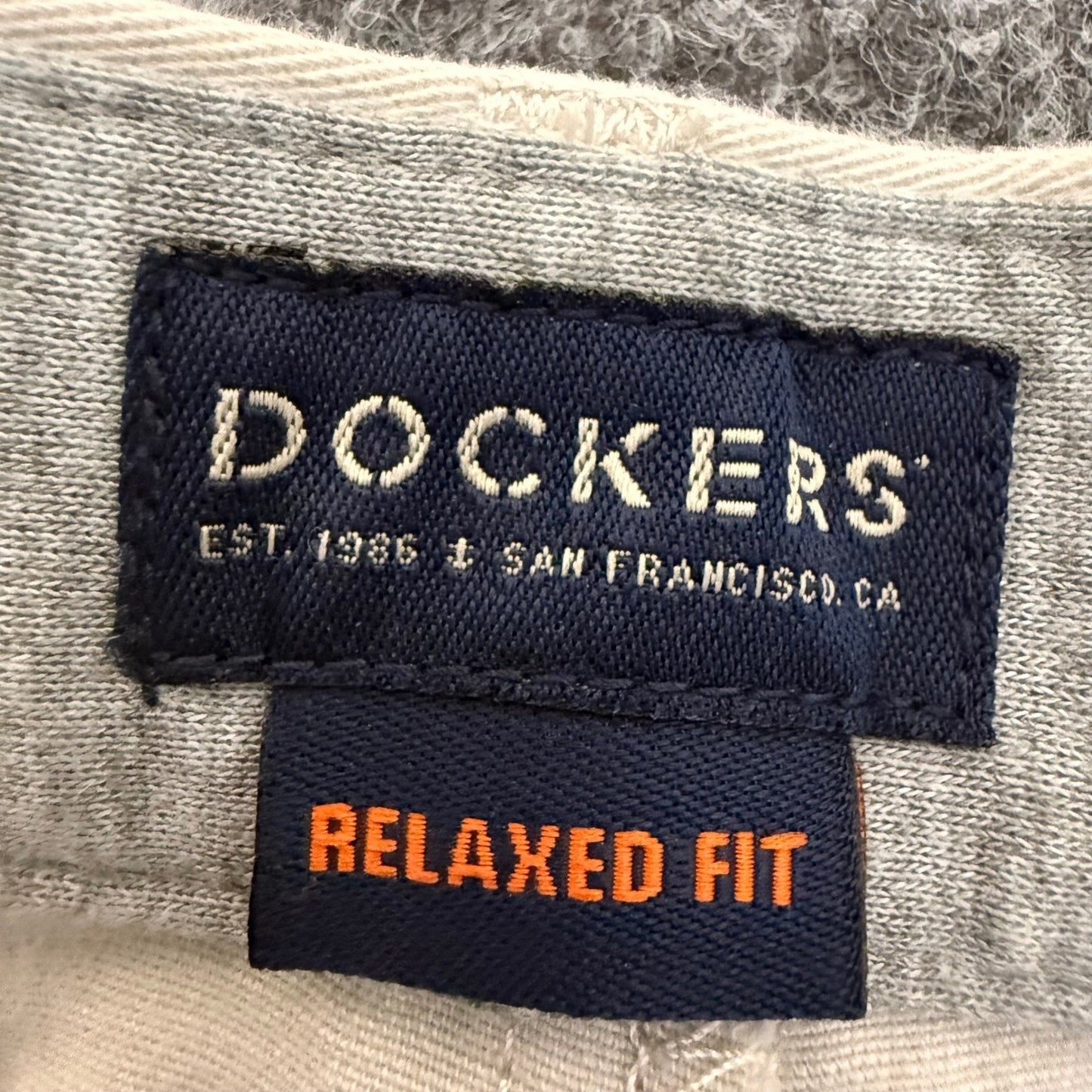 Dockers Relaxed Fit Chino Pants Mens 36x32 Beige Cotton Blend Stretch Khaki