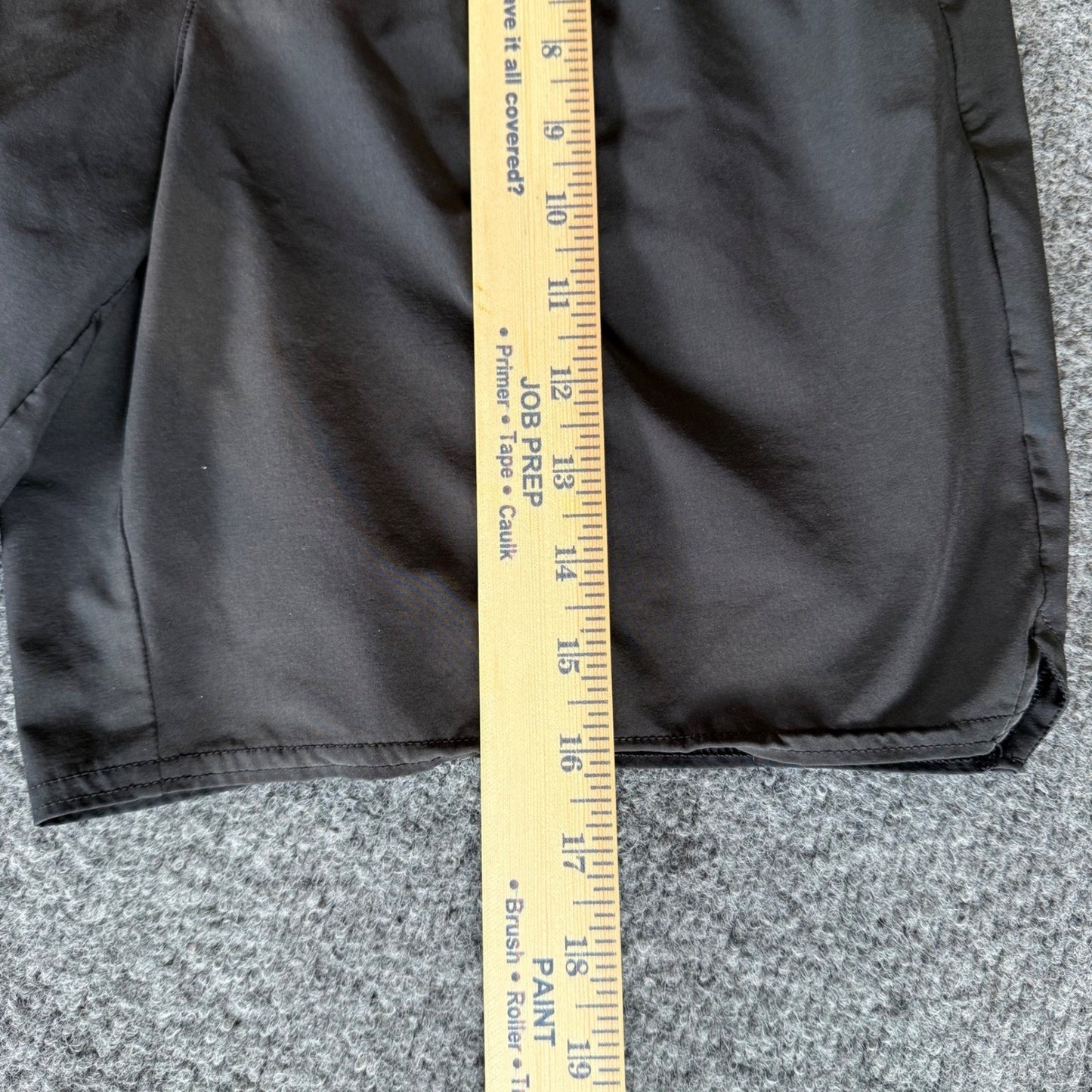 REI Co-op Running Shorts Mens Small Black Lined Lightweight Zip Pockets Athletic