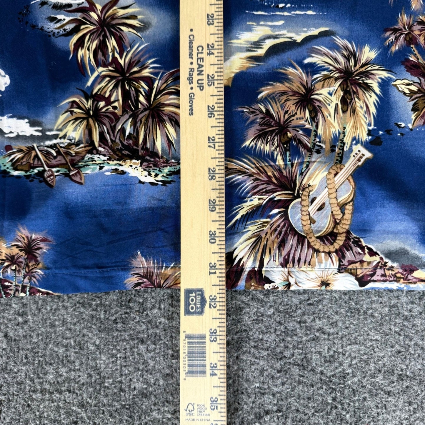 Hilo Hattie Mens XL Blue Hawaiian Shirt Rayon Tropical Ukulele Aloha Button Up