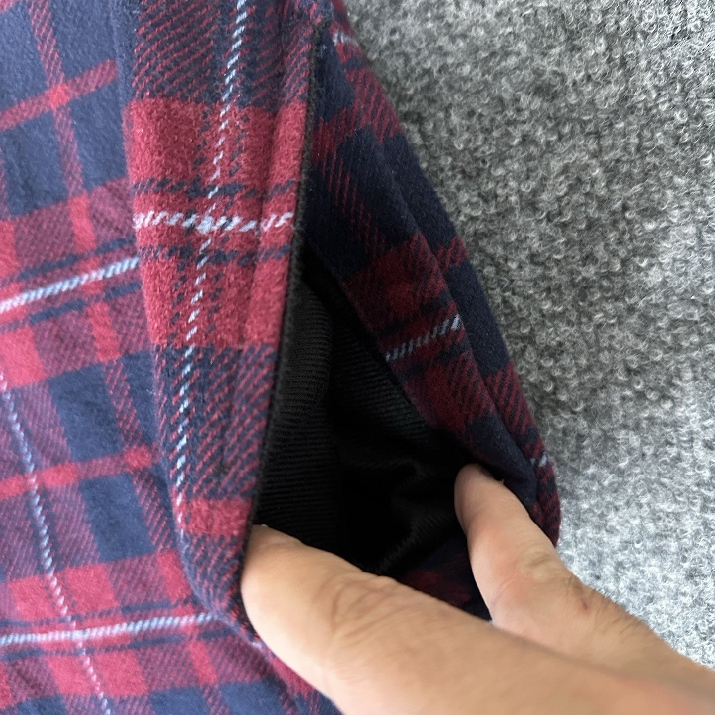 Orvis Shacket Mens M Red Blue Plaid Button Up Heavy Flannel Long Sleeve Adult