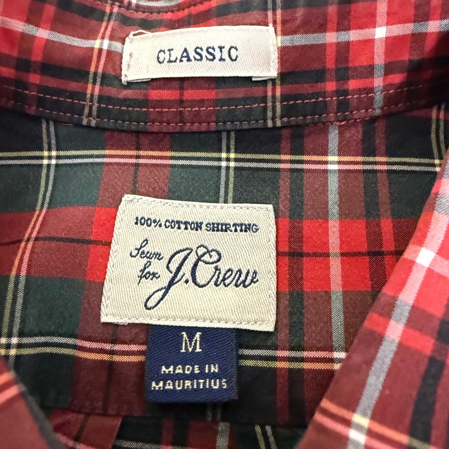 J.Crew Classic Plaid Shirt Mens Medium Red Green Button Down Long Sleeve Preppy