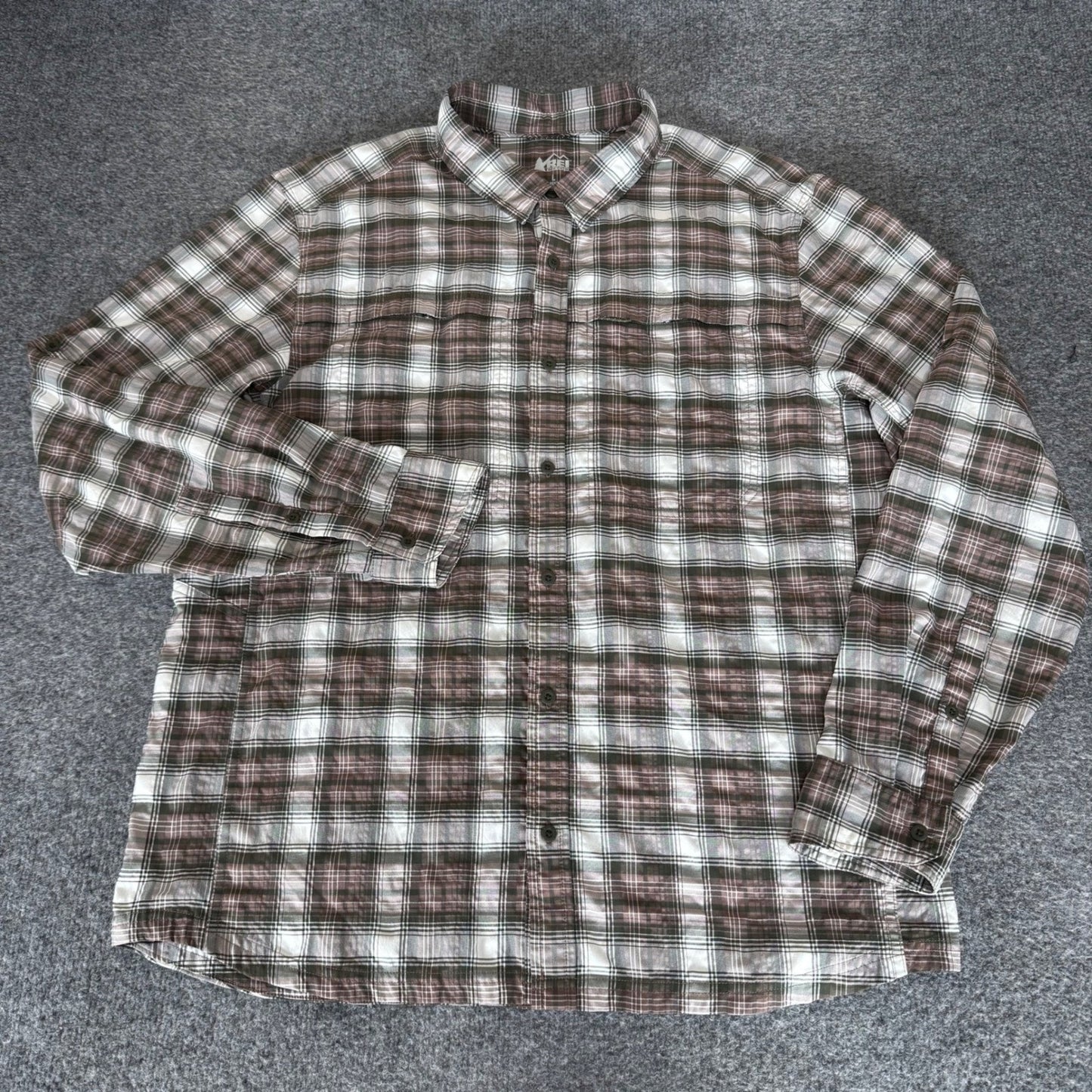 REI Co-op Mens Sahara Tech Plaid Long Sleeve Button Down Hiking Shirt Large