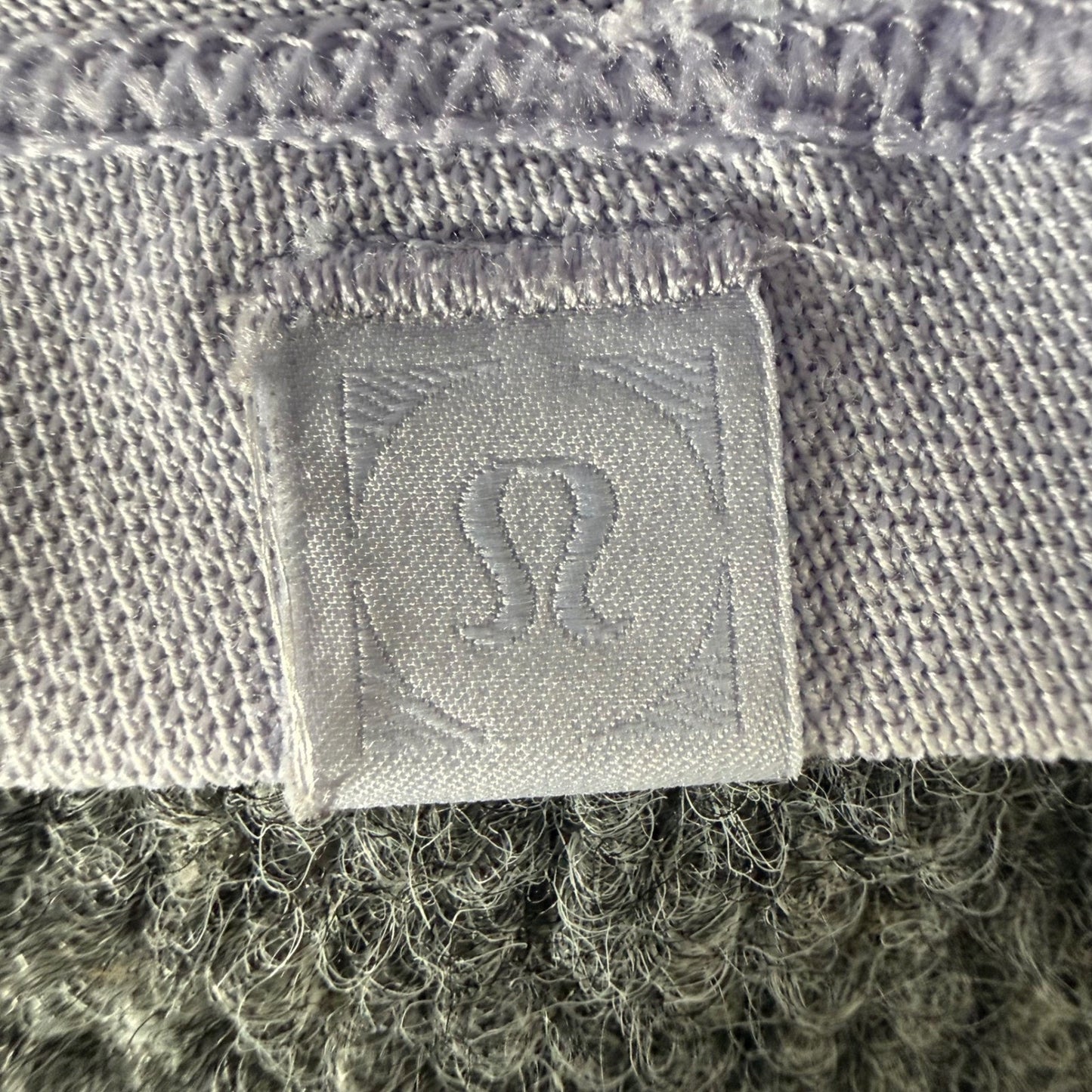 Lululemon Polo Shirt Mens Medium Lavender Short Sleeve Performance Athletic Golf