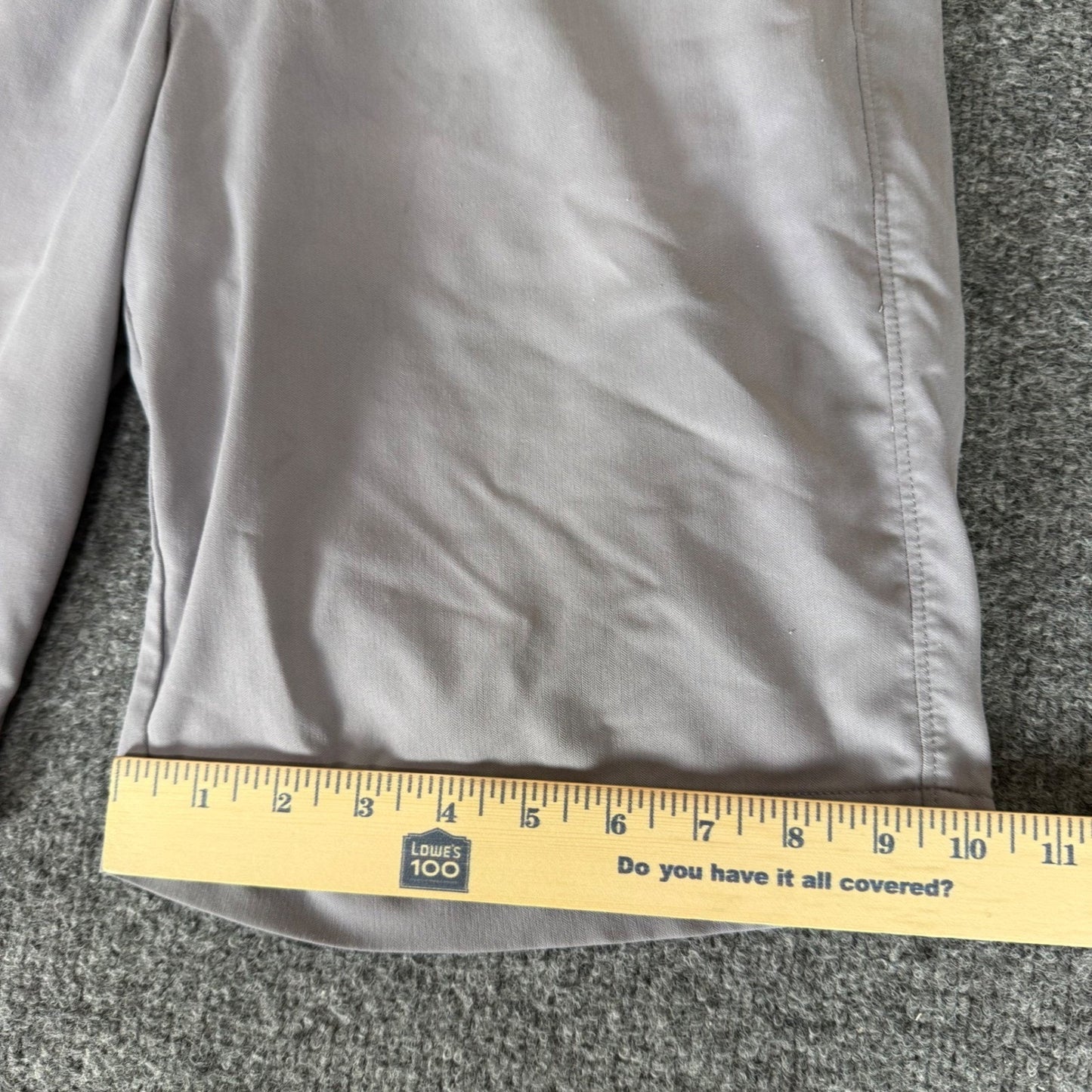 Under Armour Showdown HeatGear Mens Golf Shorts Gray 32 (30) Stretch Athletic