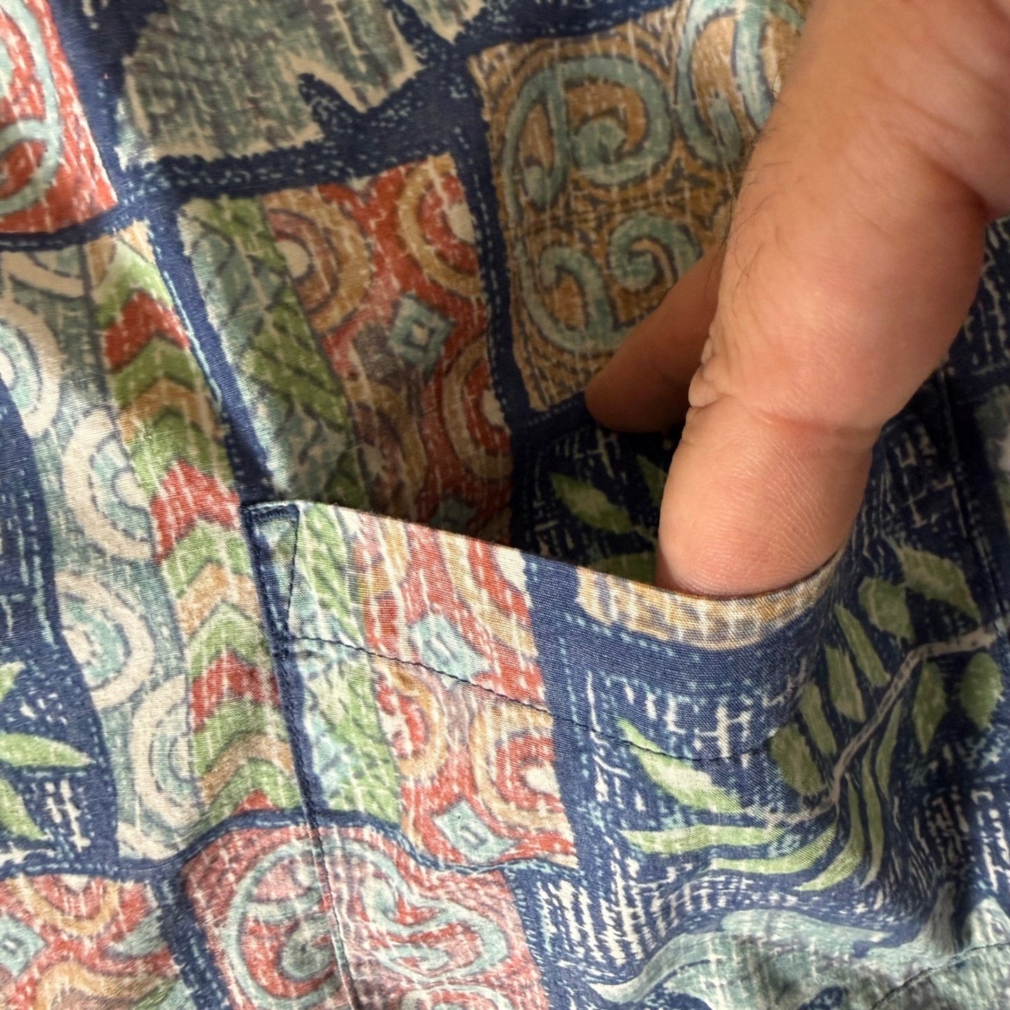Cooke Street Hawaiian Shirt Mens XL Tropical Leaf Reverse Print Cotton Aloha