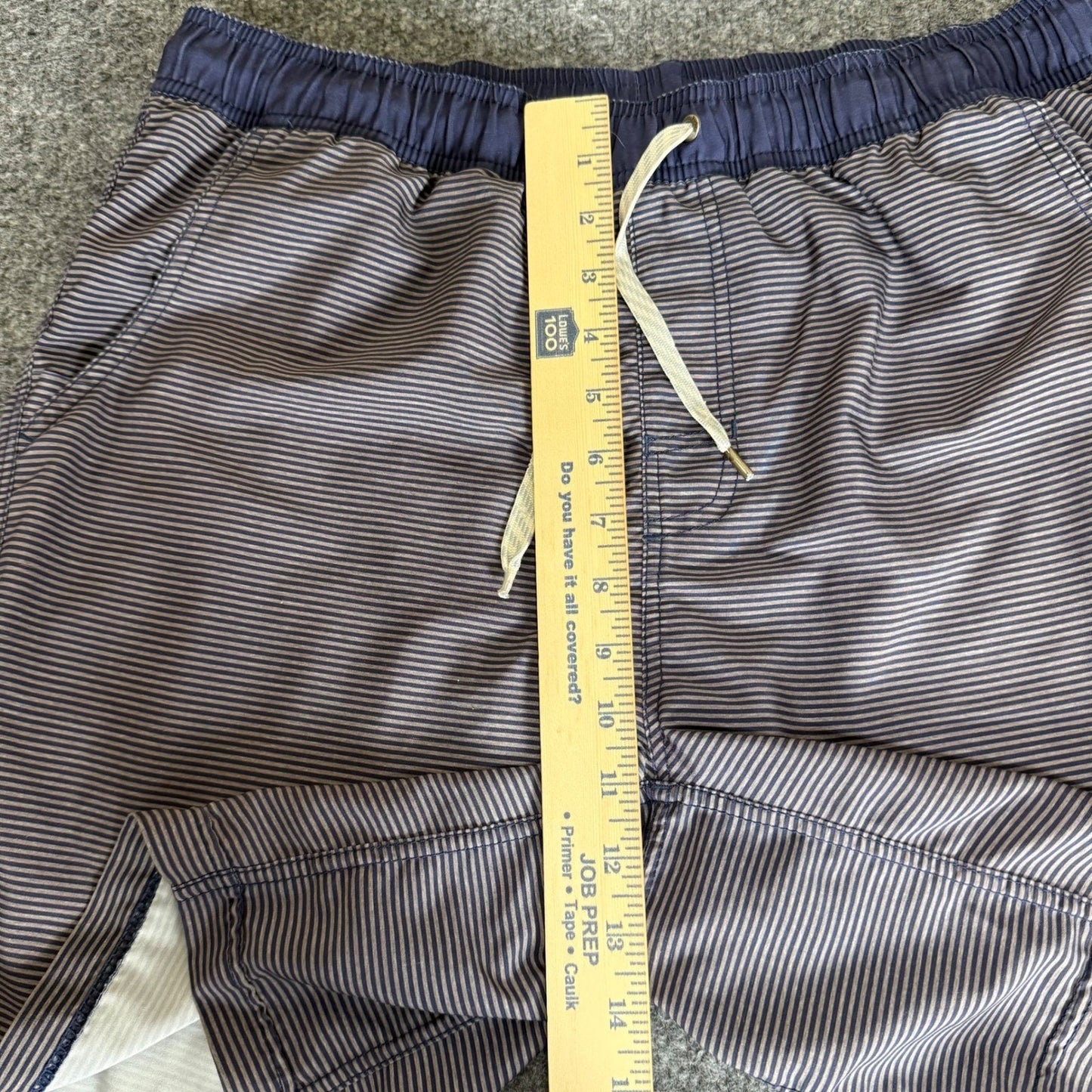 Vuori Kore Shorts Mens 32 Blue Striped Lined Athletic Gym Training Workout Run