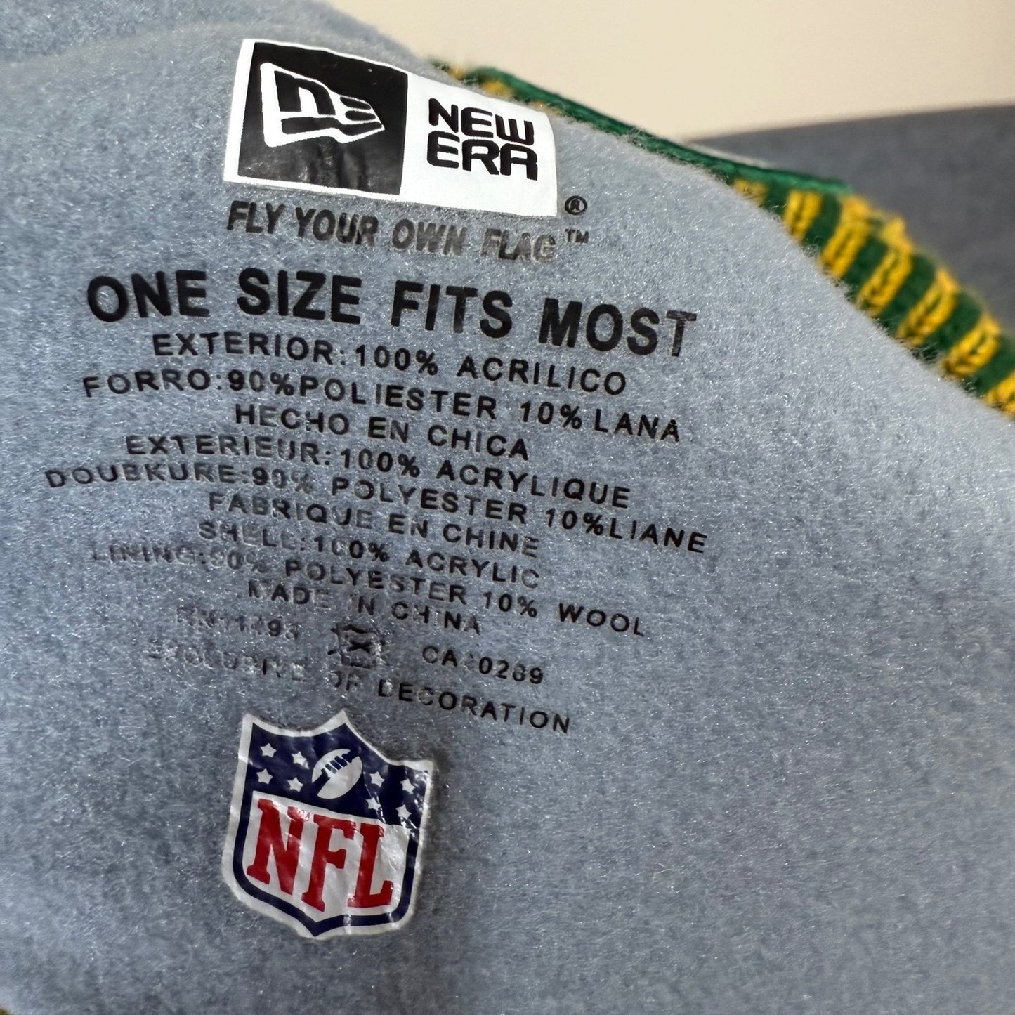 Green Bay Packers New Era NFL Knit Beanie Hat Pom Winter Cap OSFM Football