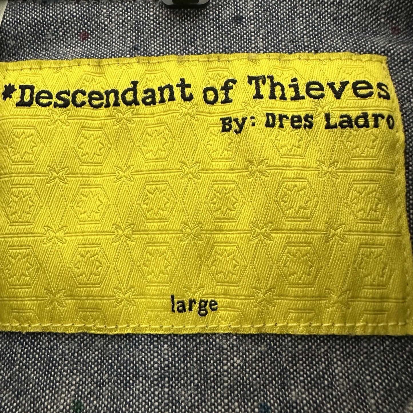 Descendants of Thieves Shirt Mens L Grey Polka Dots Long Sleeve Button Up Adult