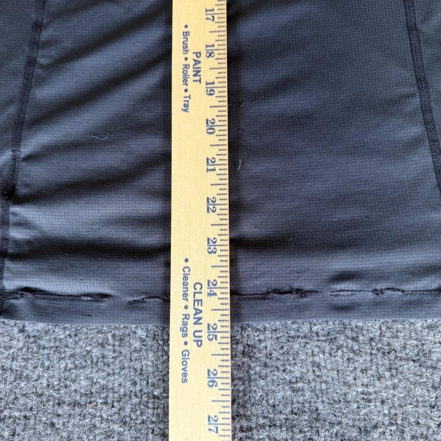 Outdoor Research Shirt Mens Small Gray Short Sleeve Hiking Performance Athletic