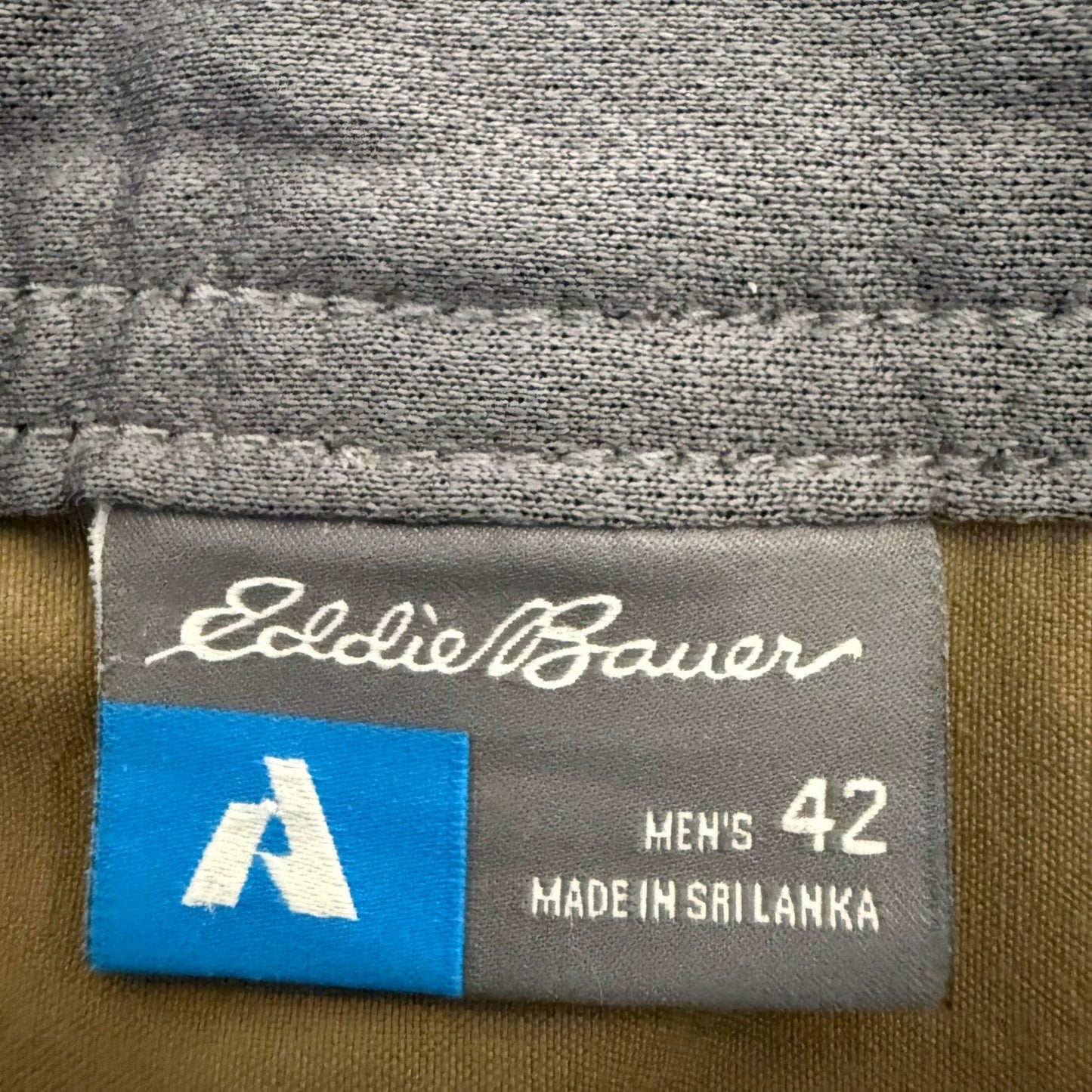Eddie Bauer First Ascent Cargo Shorts Mens 42 Khaki Hiking Outdoor Trail