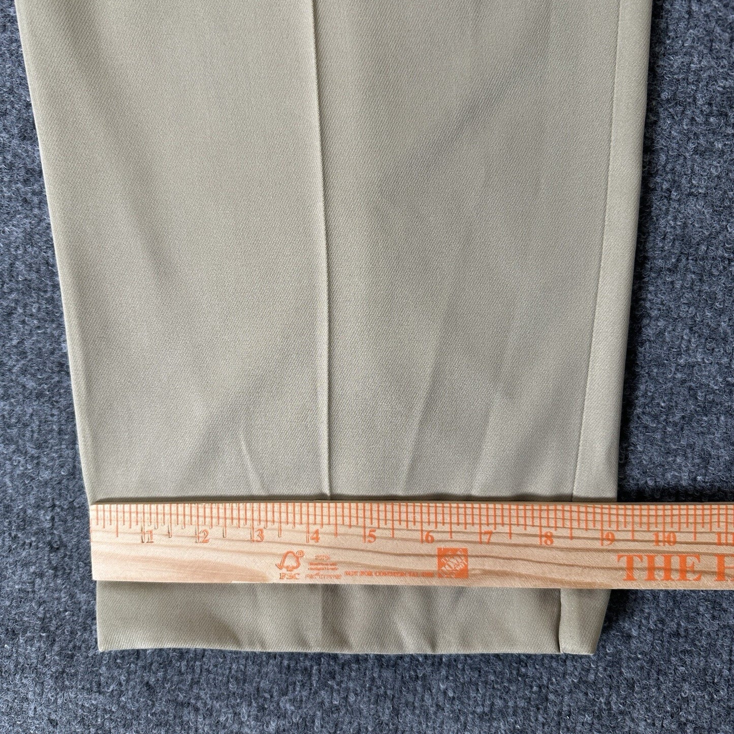 Tommy Bahama Pants Mens 35 (36x29) Beige Silk Straight Pleated High Rise Adult
