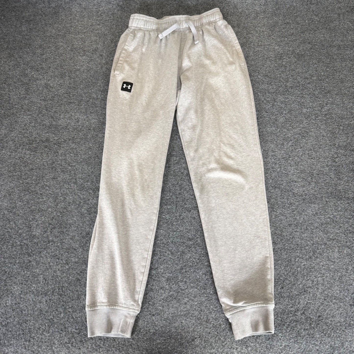 Under Armour Mens Small Gray Jogger Sweatpants Loose Fit Athletic Lounge Comfort