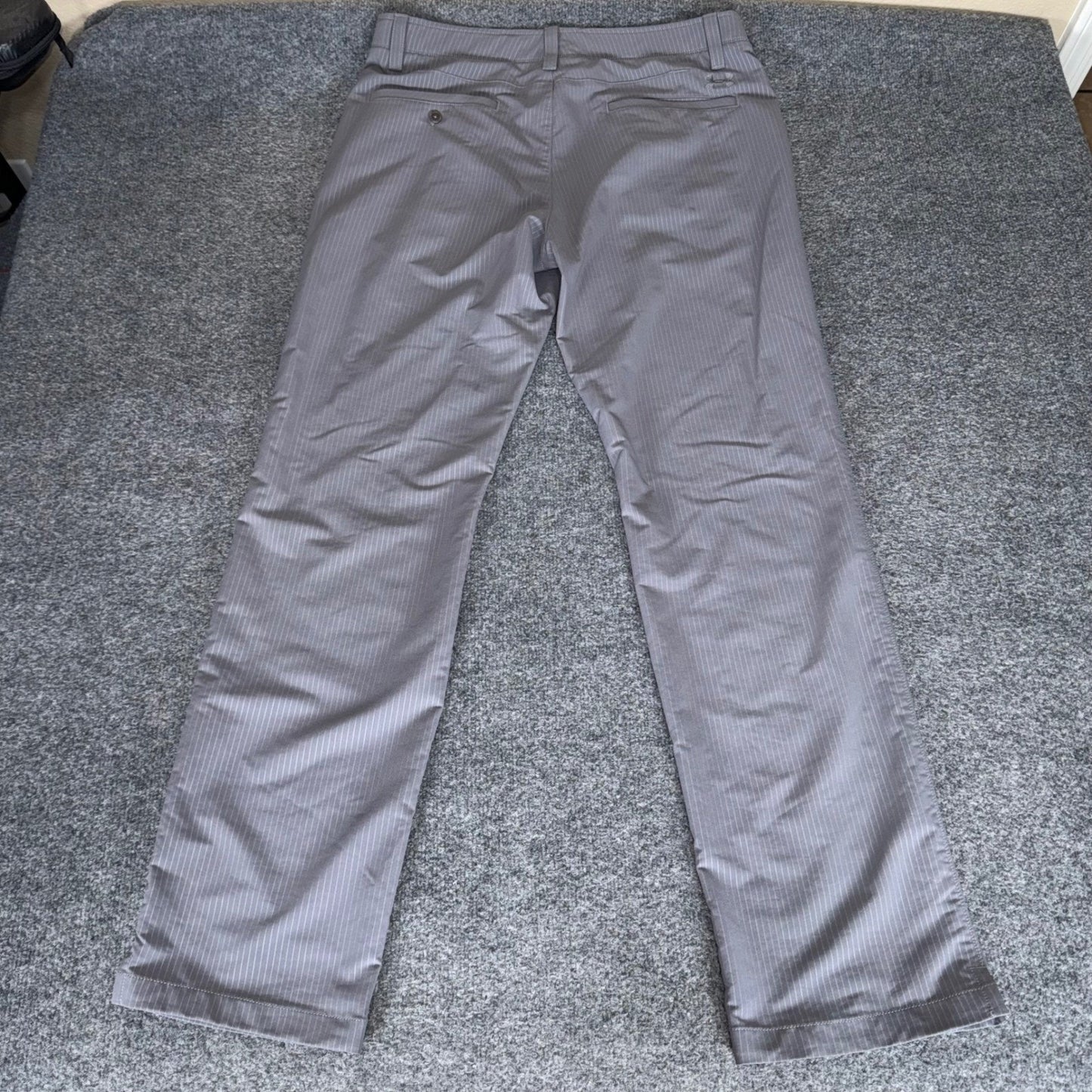 Under Armour Mens Golf Pants Gray Pinstripe Match Play 36x34 Straight Leg Chino