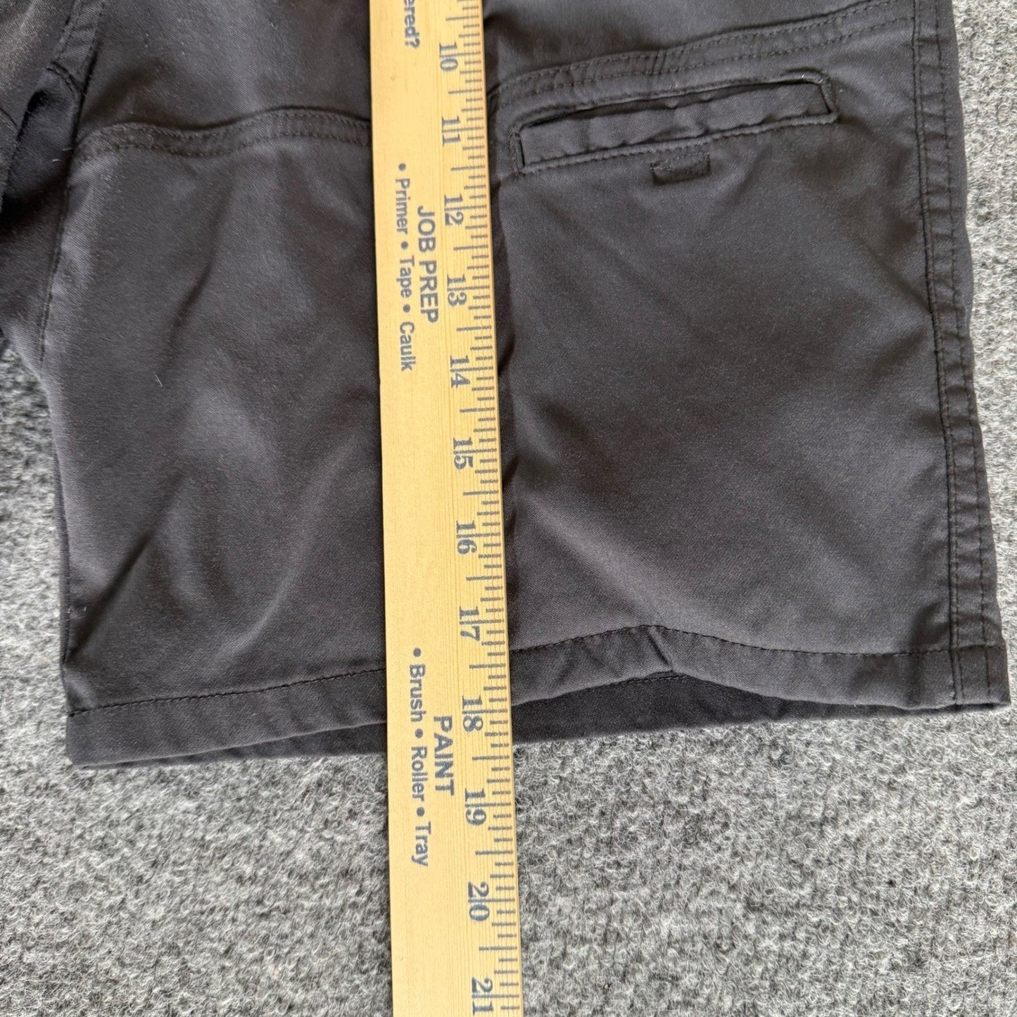 Wrangler ATG All Terrain Gear Cargo Shorts Mens 36 Black Hiking Outdoor Trail