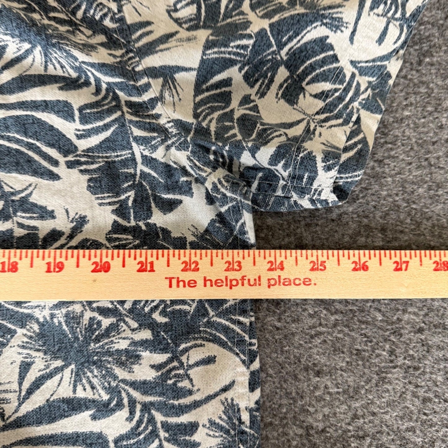 Eddie Bauer Mens Hawaiian Shirt Large Tropical Leaf Short Sleeve Button Up Aloha