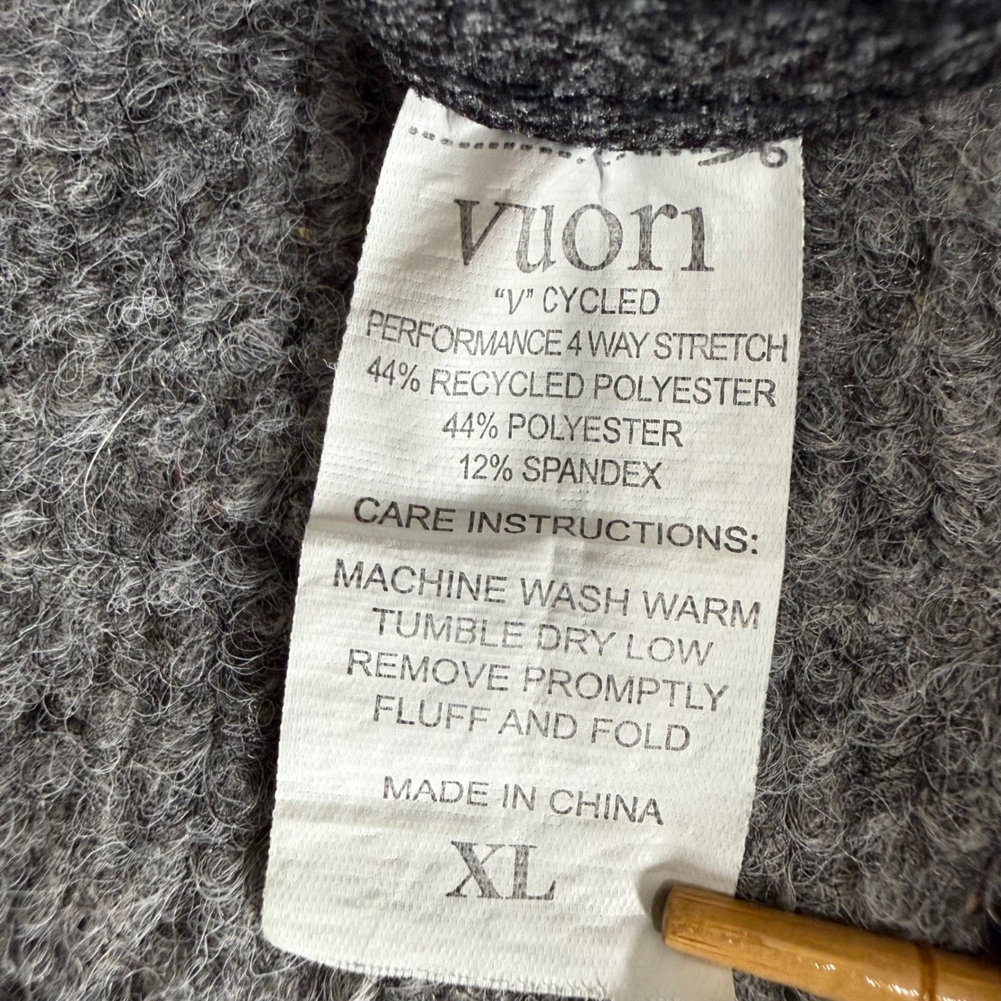 Vuori Banks Performance Shorts Mens XL Blue 4-Way Stretch Athletic Hybrid Casual