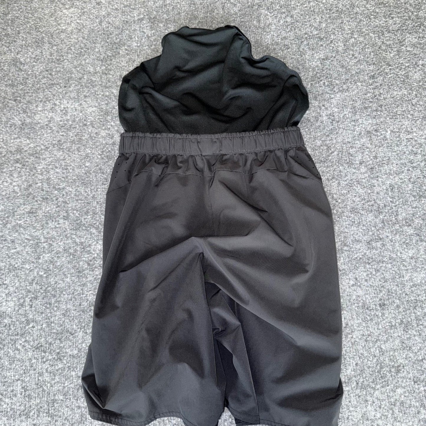 REI Co-op Running Shorts Mens Small Black Lined Lightweight Zip Pockets Athletic