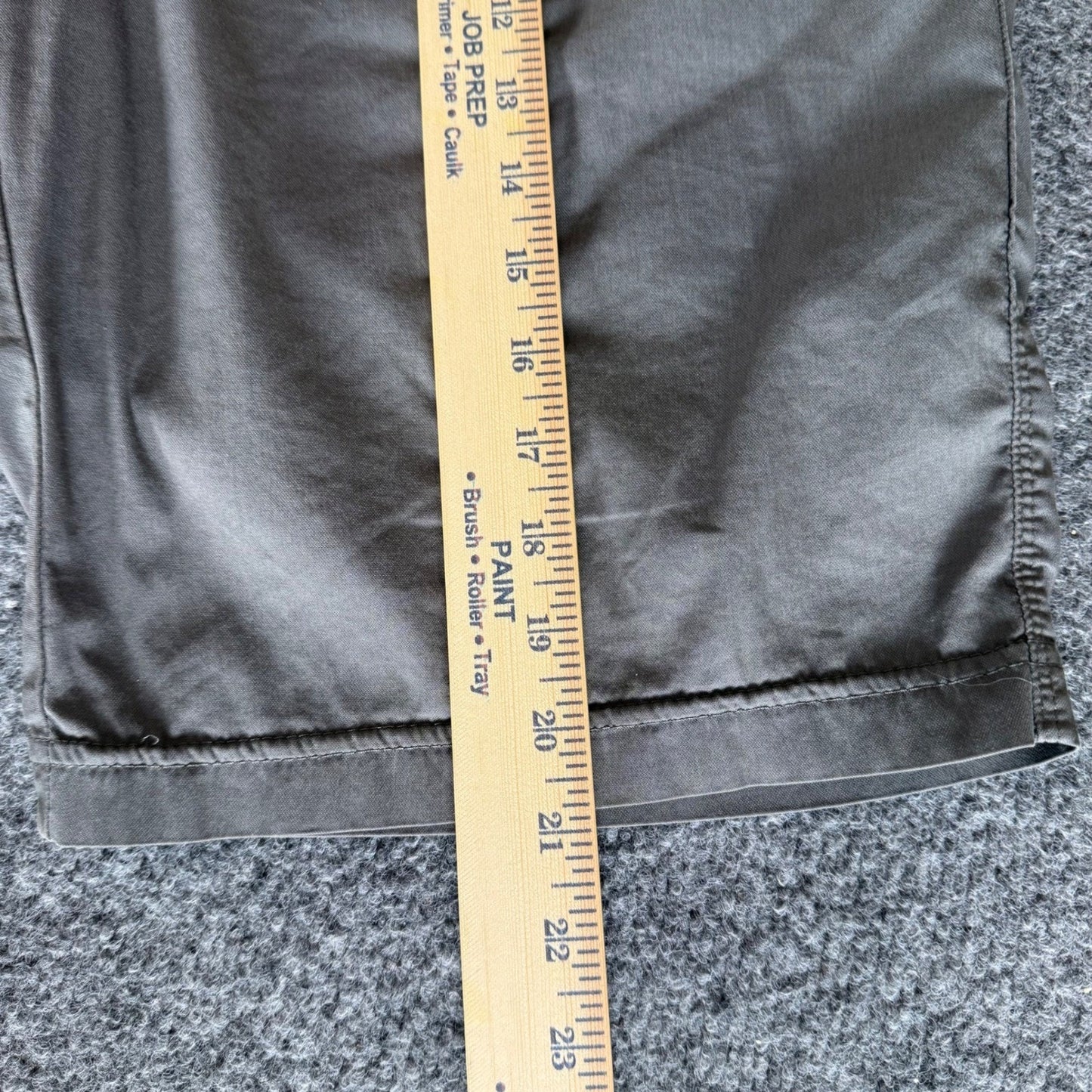 Kuhl Hiking Shorts Mens 33 Gray Chino Casual Outdoor Trail Lightweight Stretch