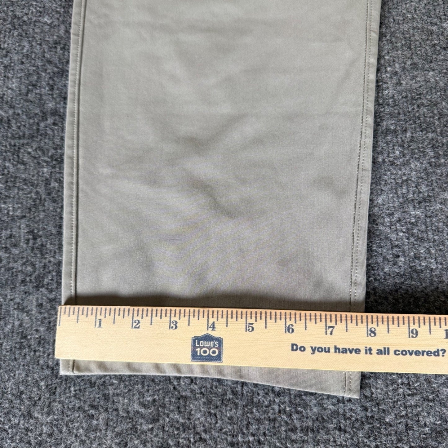 Vuori Meta Pants Mens 38x26 Beige Casual Chino Performance Stretch Comfort V430