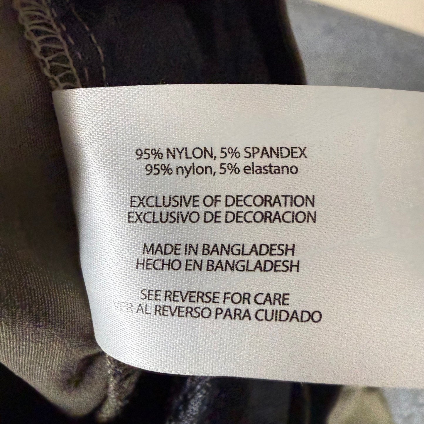 Eddie Bauer Guide Pro Pants Mens 34x30 (33x29) Olive Green Outdoor Hiking Trail