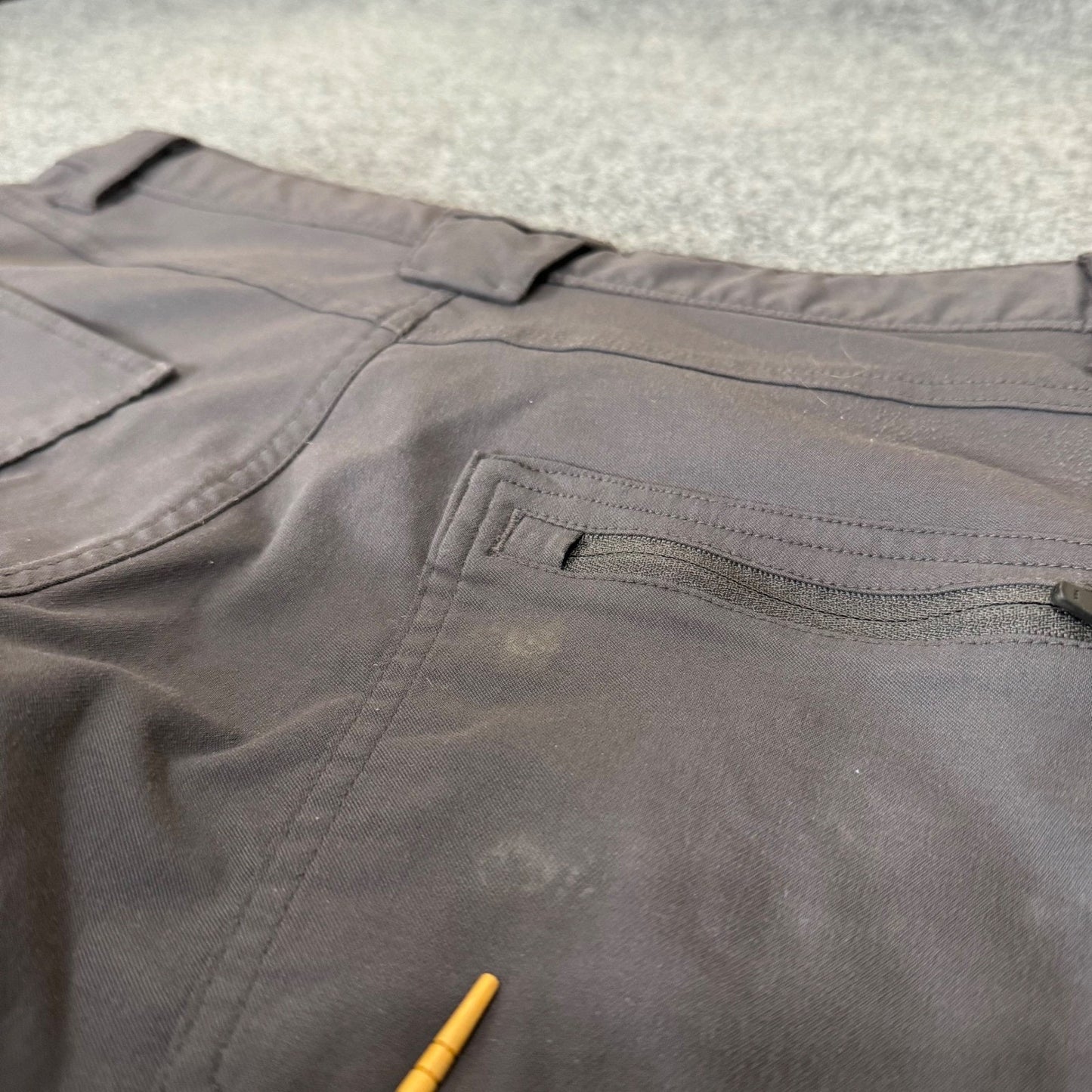 686 Everywhere Hybrid Shorts Mens 32 Stretch Travel Outdoor Casual Performance