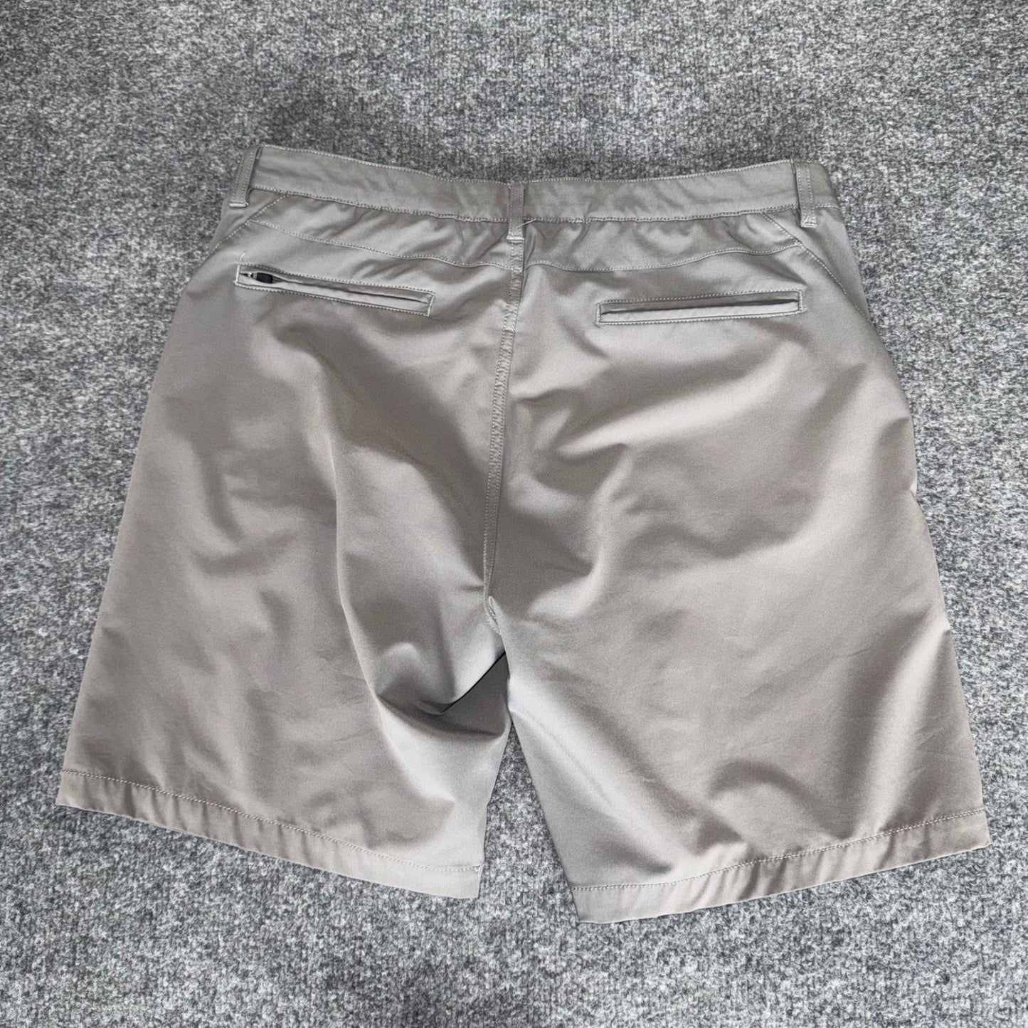 Johnston & Murphy XC4 Shorts Mens 34 Gray Performance Stretch Golf Casual Travel