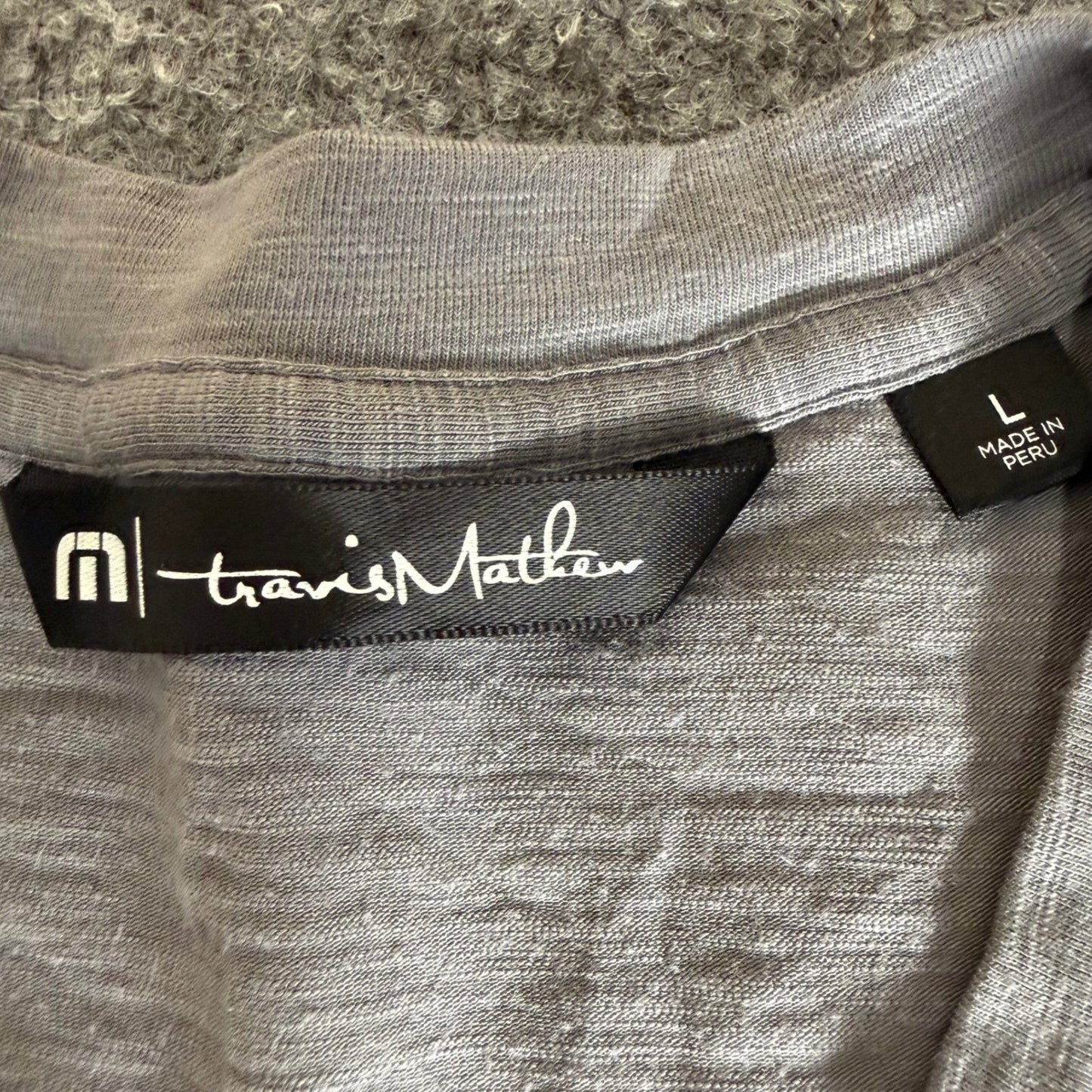 Travis Mathew T-Shirt Mens Large Gray V-Neck Casual Cotton Soft Everyday Comfort