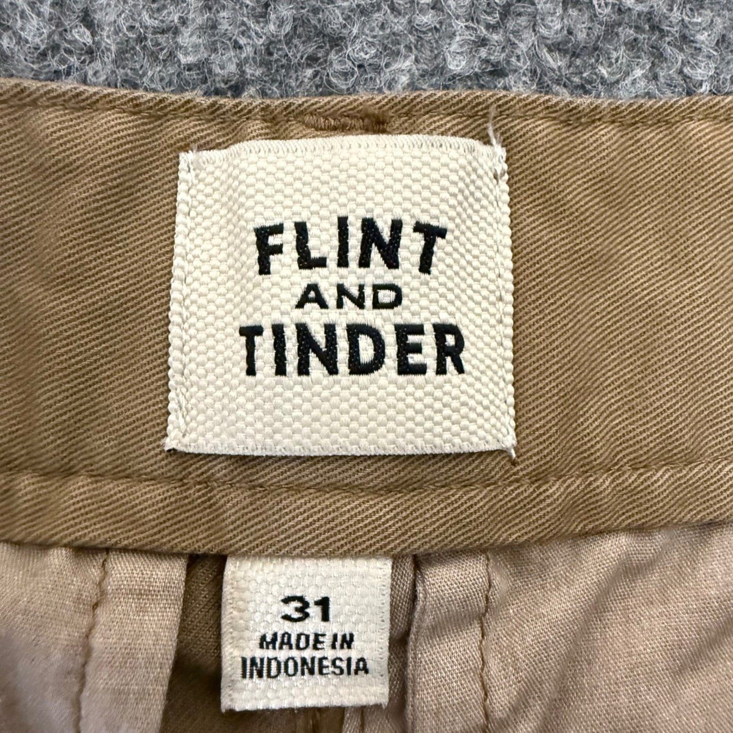 Flint and Tinder Mens 31 Shorts Brown Chino Casual Everyday Comfort Cotton Twill