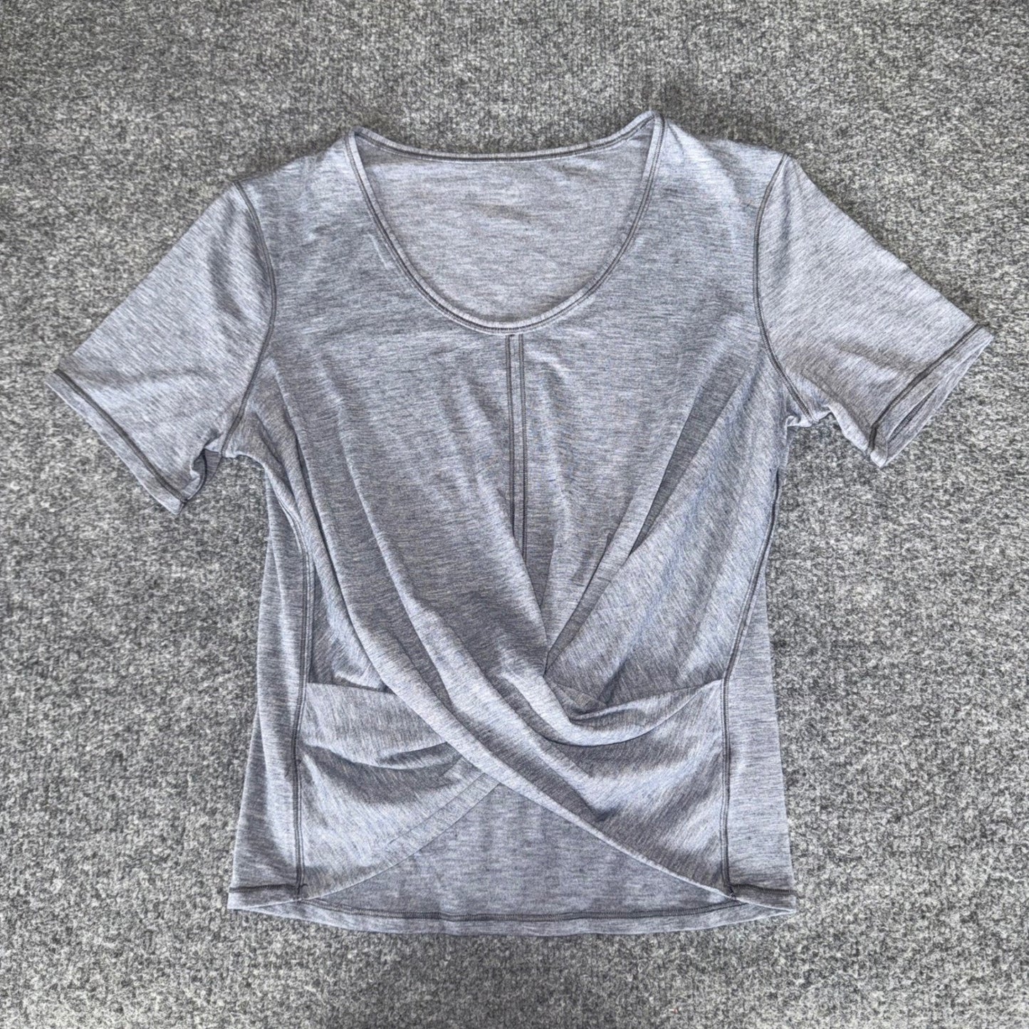 Lululemon Do The Daily Shirt Womens Small Gray Twist Front Short Sleeve Athletic