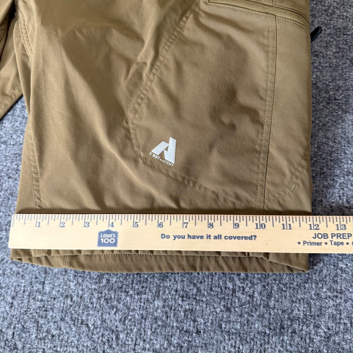 Eddie Bauer First Ascent Cargo Shorts Mens 42 Khaki Hiking Outdoor Trail