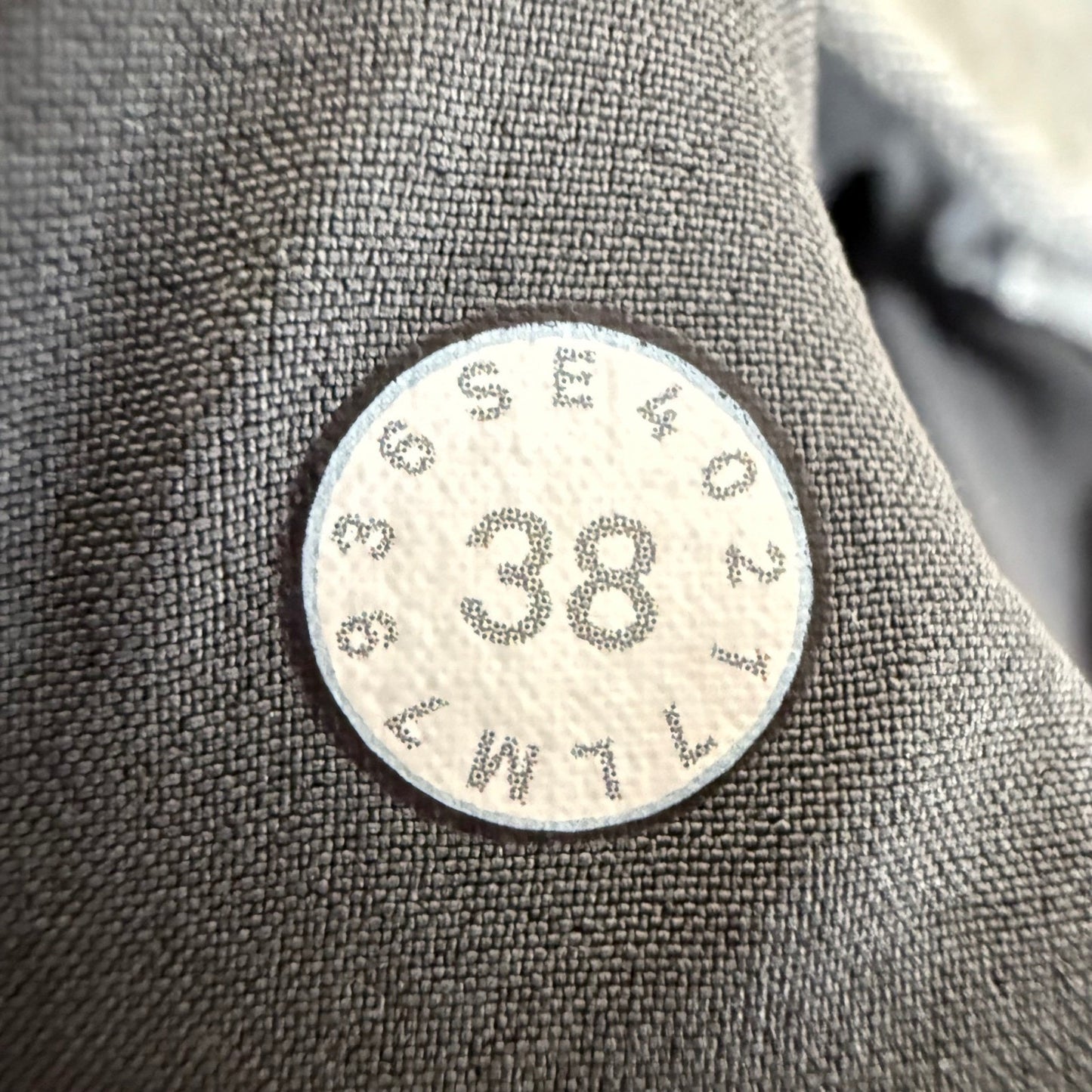 Lululemon Commission Short Men 38 Gray Casual Athletic Chino Stretch Golf Travel