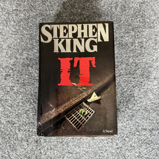 Stephen King IT First Edition First Printing 1986 Viking Hardcover Horror Novel