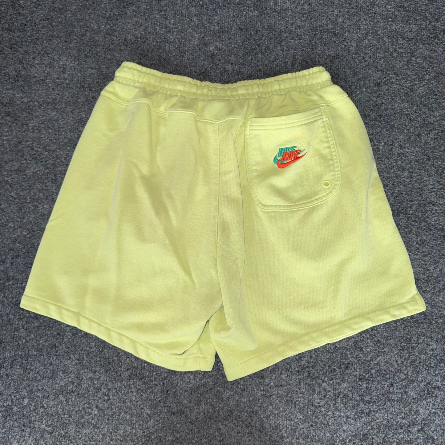 Nike Sportswear Essentials French Terry Shorts Mens Medium Lime Green Athletic