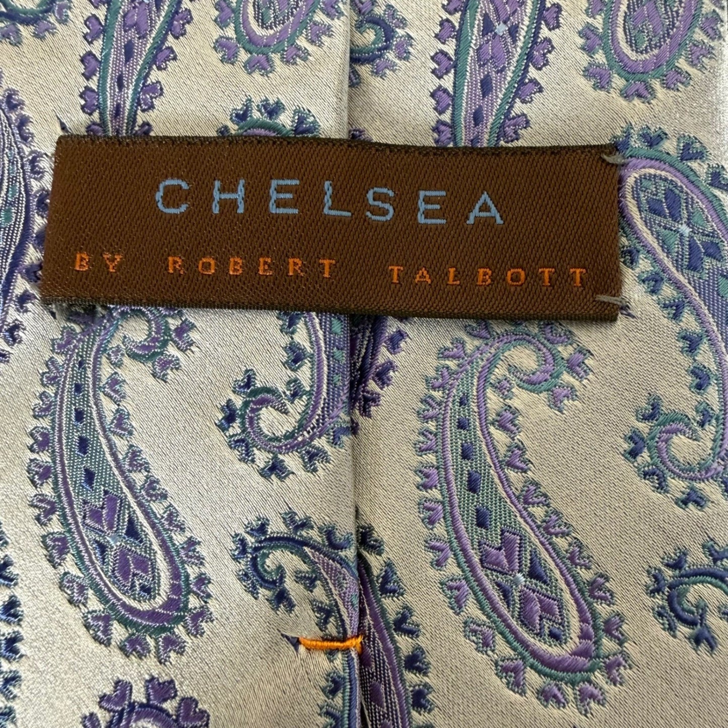 Chelsea Robert Talbott Mens Silk Paisley Tie Handsewn Made in USA Neckwear