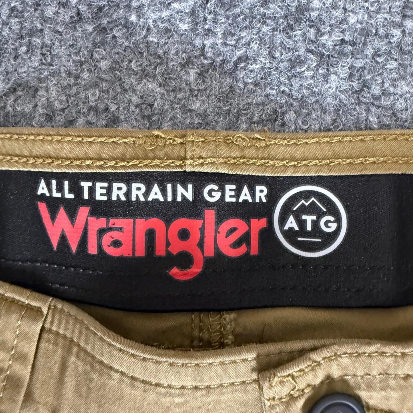 Wrangler ATG All Terrain Gear Mens Cargo Pant 32x31 Brown Outdoor Hiking Utility