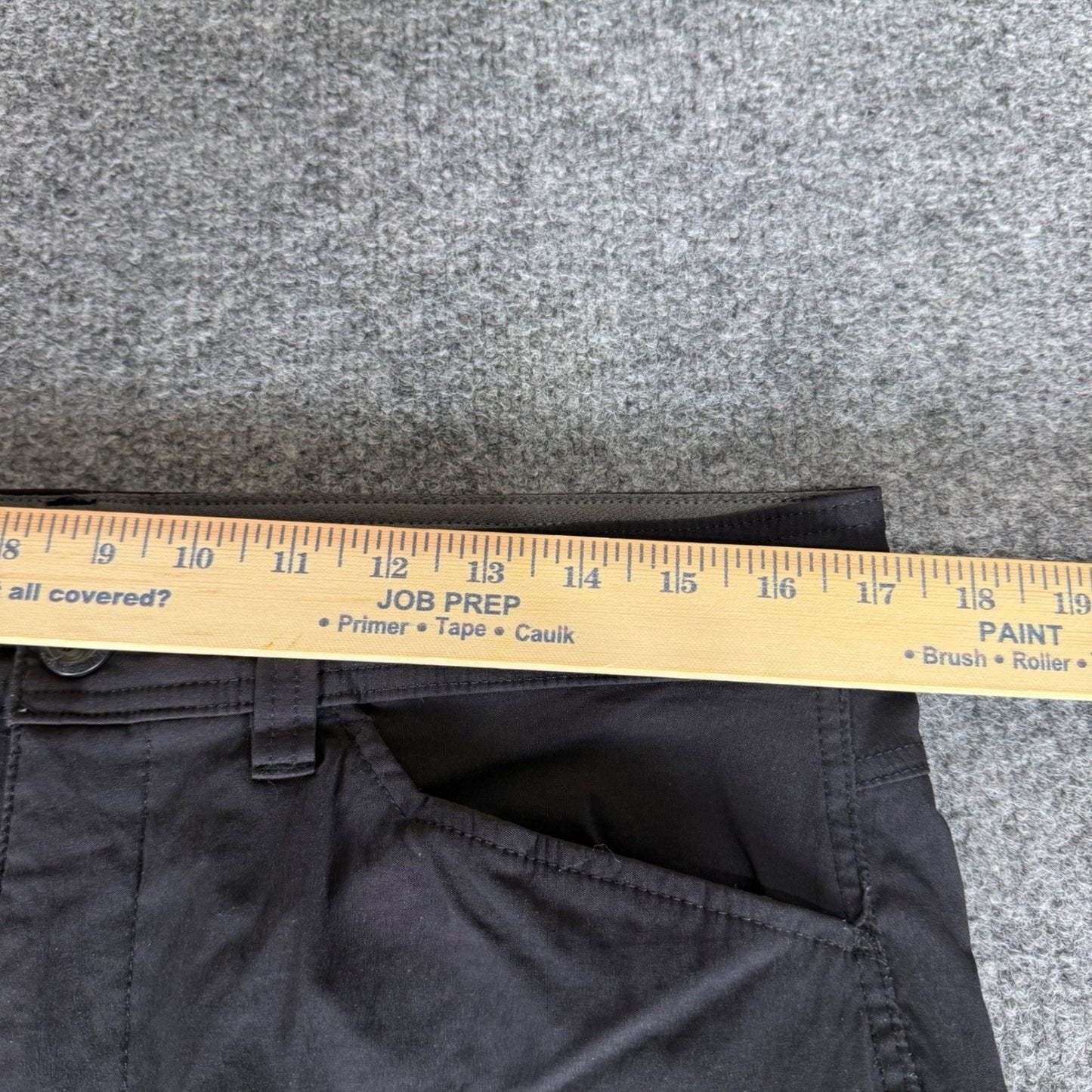 Eddie Bauer First Ascent Mens 34 Black Outdoor Hiking Shorts Nylon Stretch Cargo