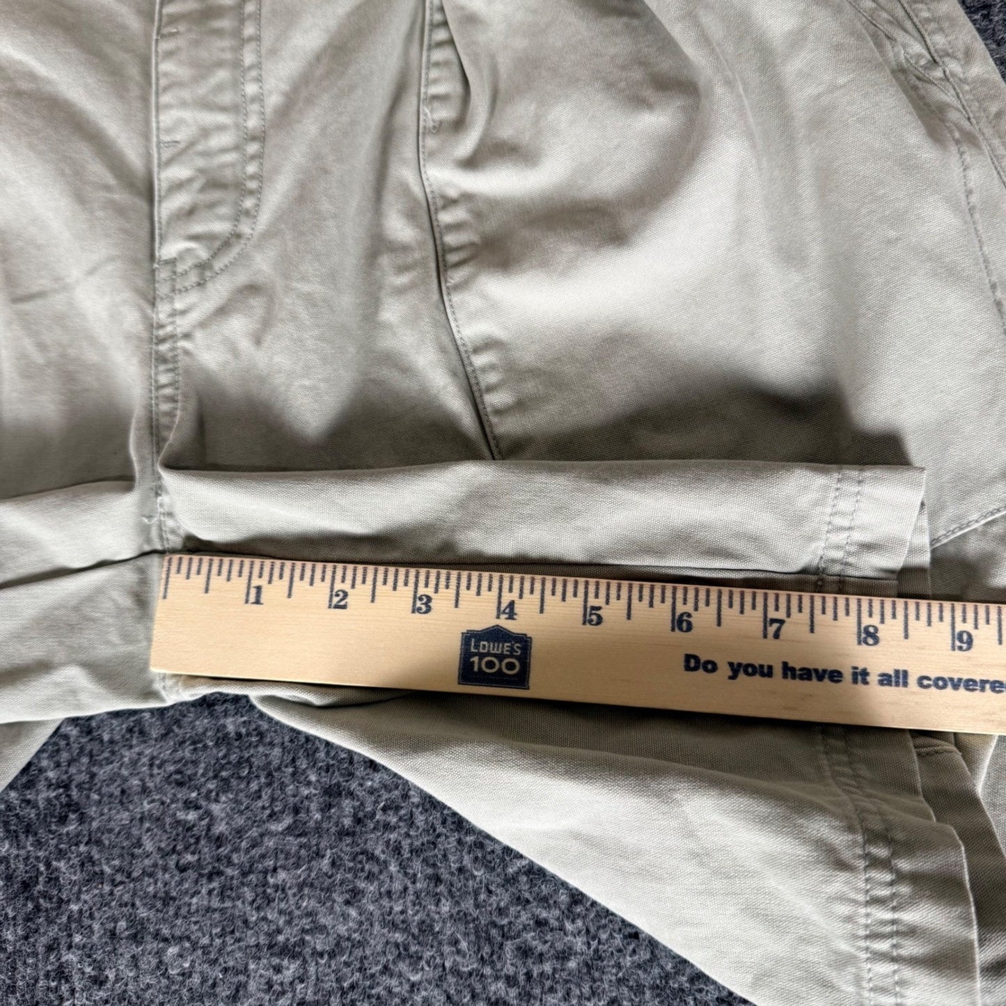 Tommy Bahama Relax Mens 34 Khaki Olive Pleated Cotton Chino Shorts Casual Summer