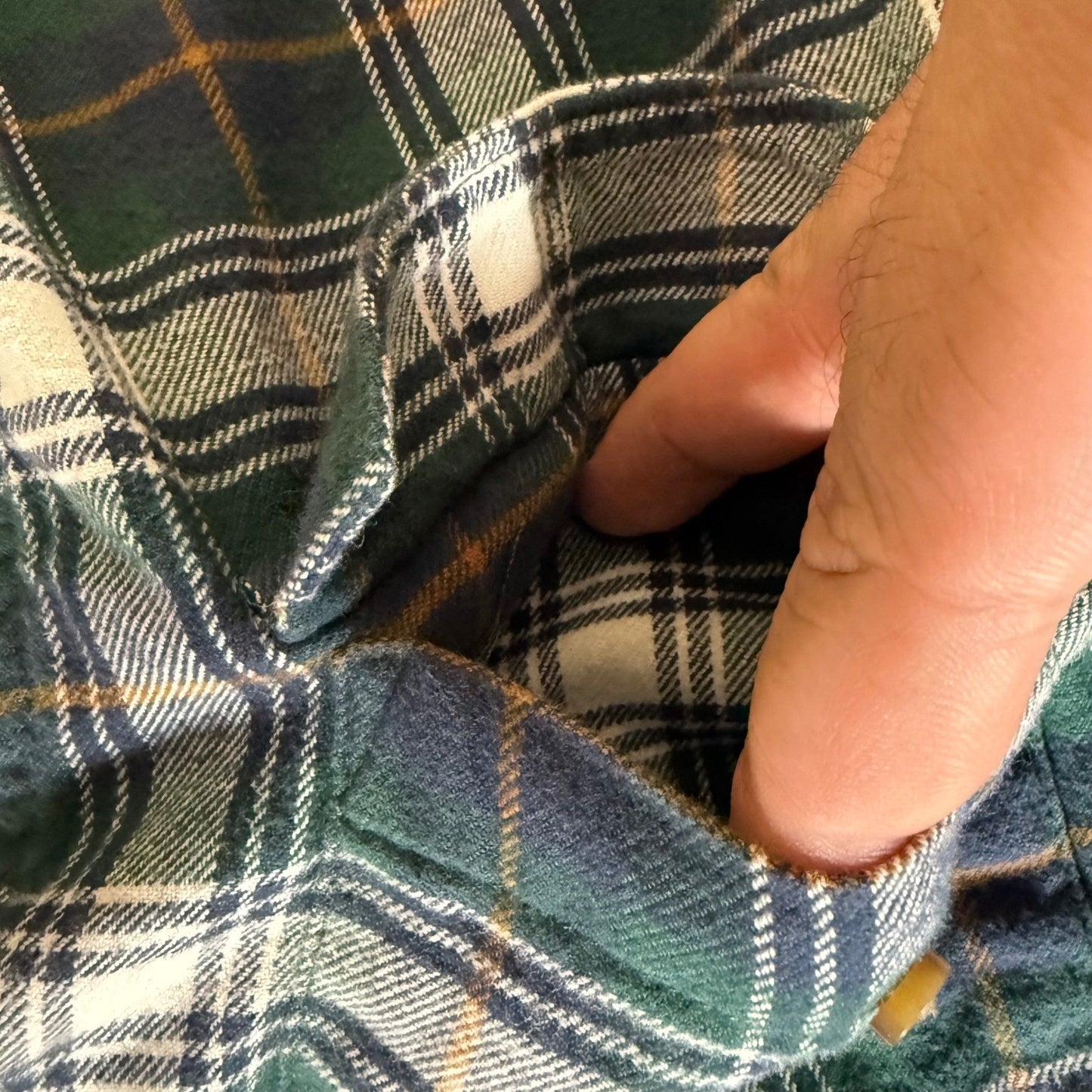 Vans Flannel Shirt Mens XL Green Plaid Long Sleeve Button Up Skate Y2K Grunge
