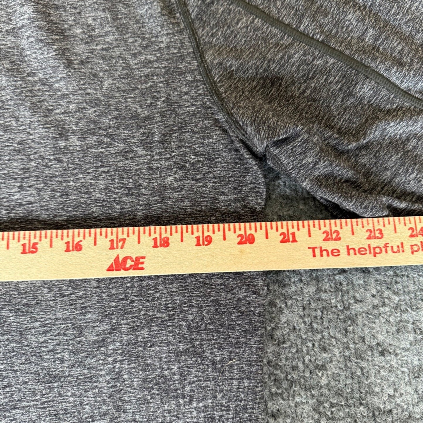 Lululemon Long Sleeve Shirt Gray Mens Medium Athletic Training Running Gym Top