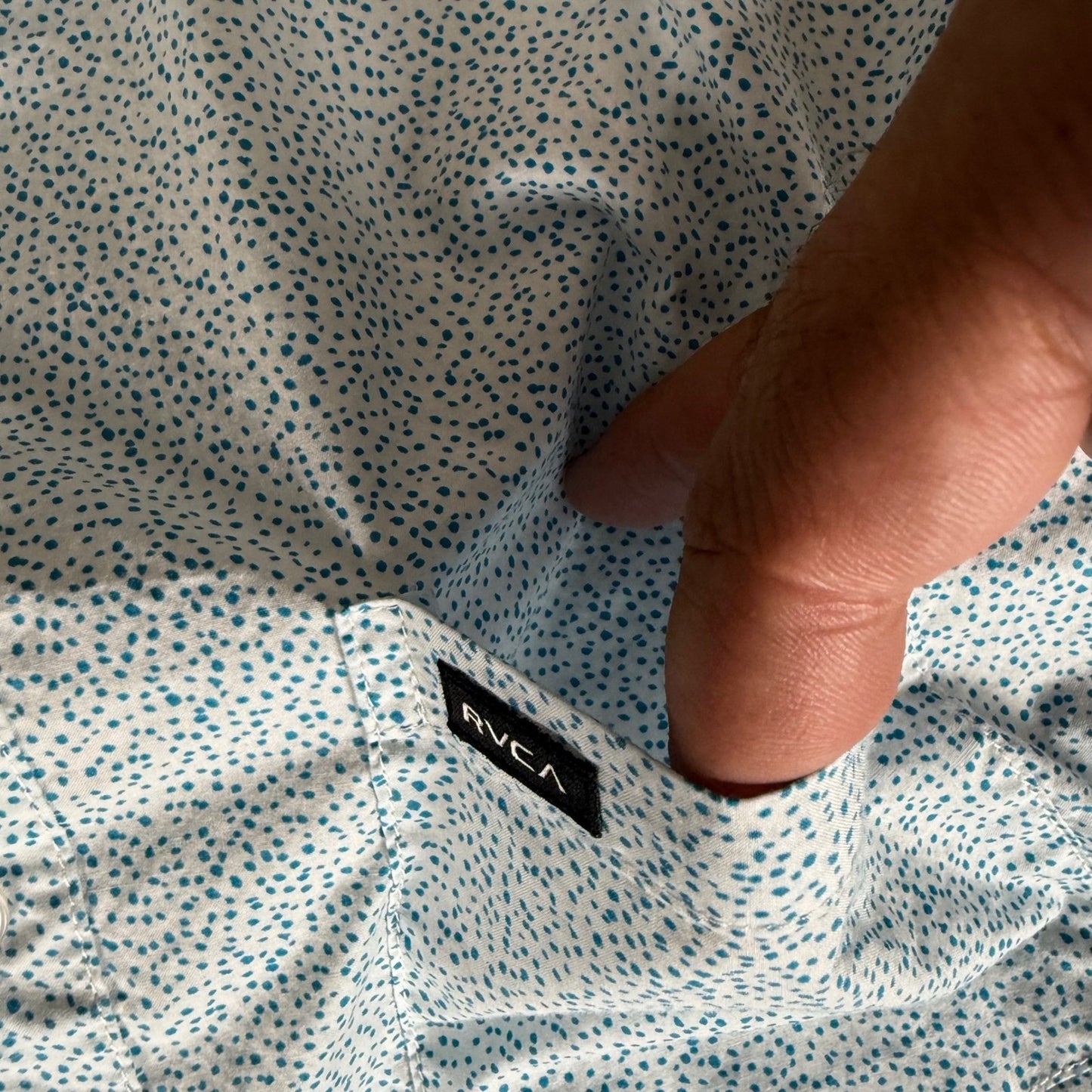 RVCA Mens Large Slim Fit Short Sleeve Button Up Shirt Blue Micro Dot Casual