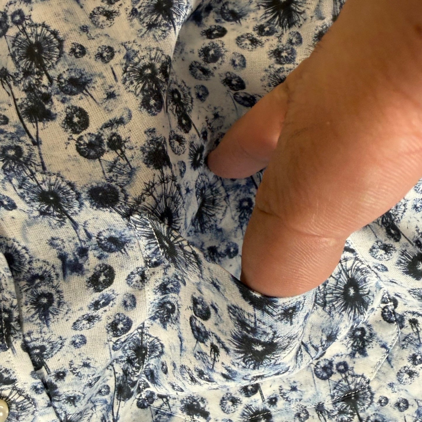 ETON Shirt Mens Large Size 42 16.5 Blue Floral Slim Fit Short Sleeve Button Down