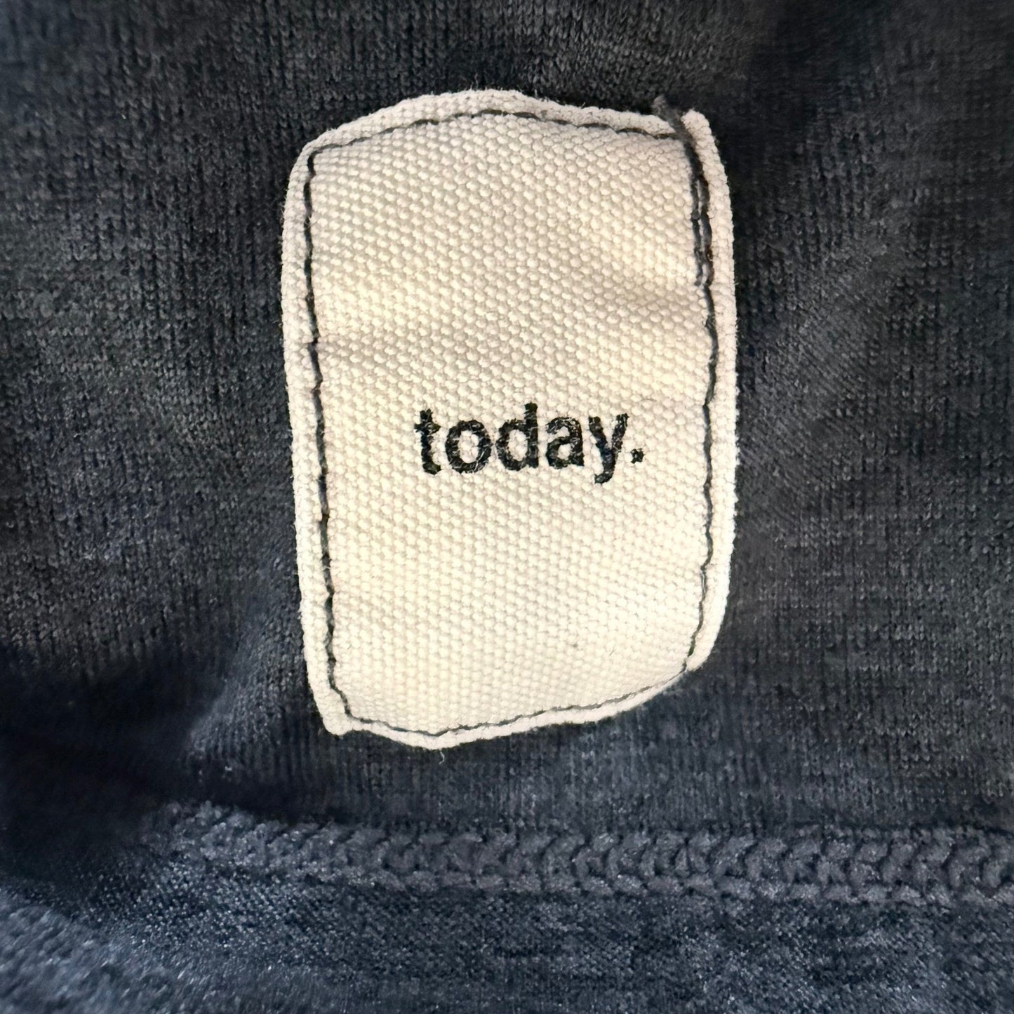 Vuori Strato Tech Polo Shirt Mens Large Short Sleeve Stretch Golf Athletic V188