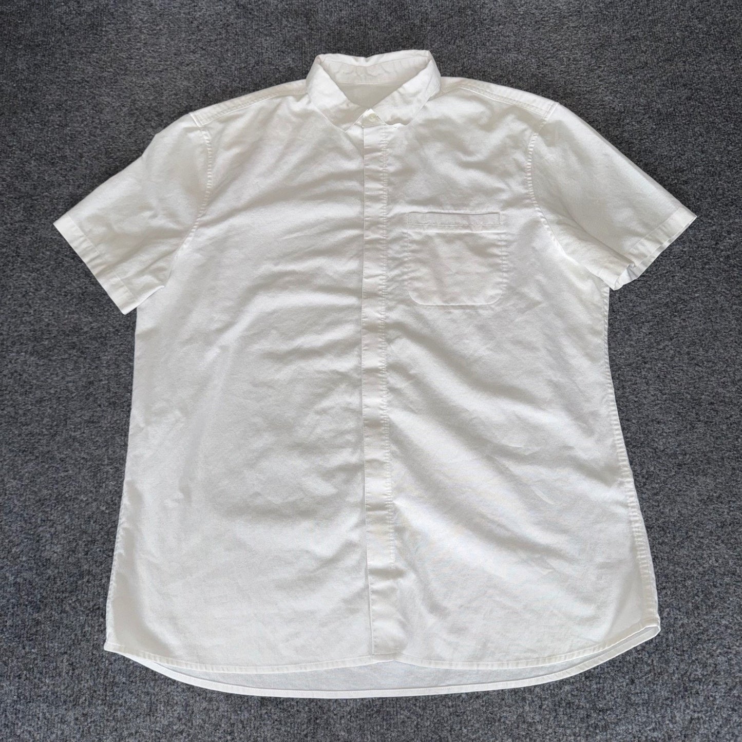 Lululemon Oxford Button Up Shirt Mens XL White Short Sleeve Casual Modern Fit