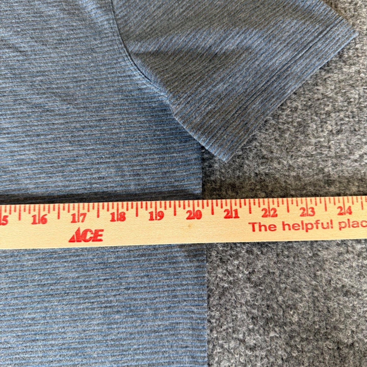 Lululemon Polo Shirt Striped Gray Blue Mens Medium Athletic Fit Performance Golf