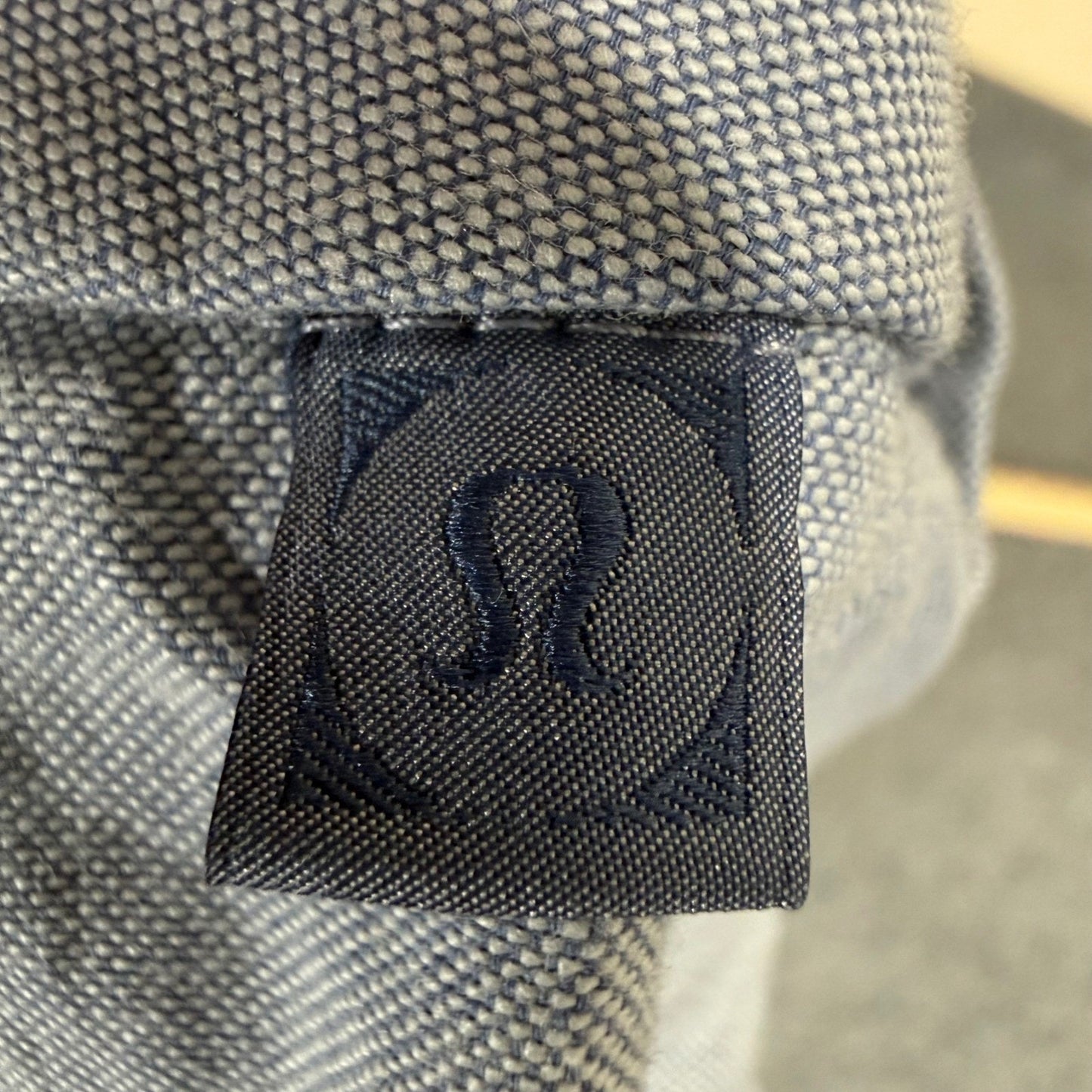 Lululemon Commission Short Mens 36 Blue Casual Golf Chino Performance Comfort